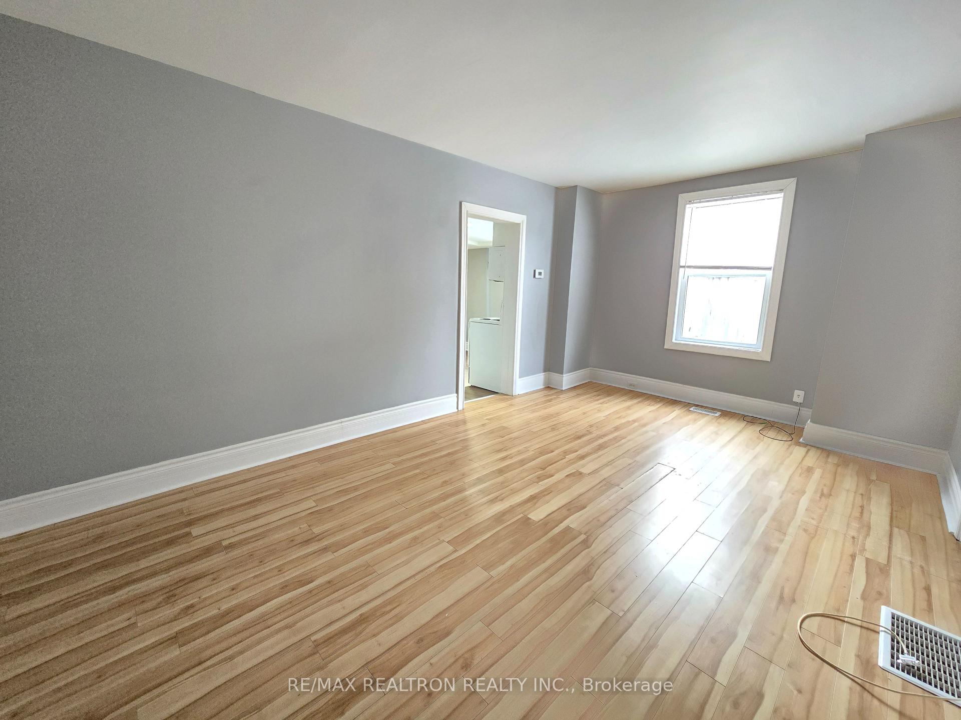 Photo 18 of 185 Parkhill Road, Peterborough, Town Ward 3 — HOMEH