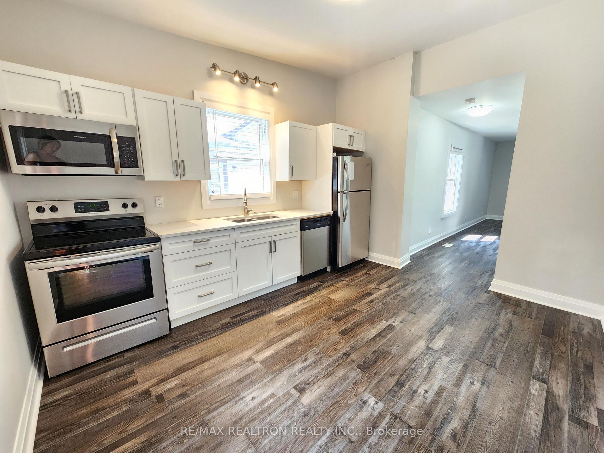 Photo 31 of 185 Parkhill Road, Peterborough, Town Ward 3 — HOMEH