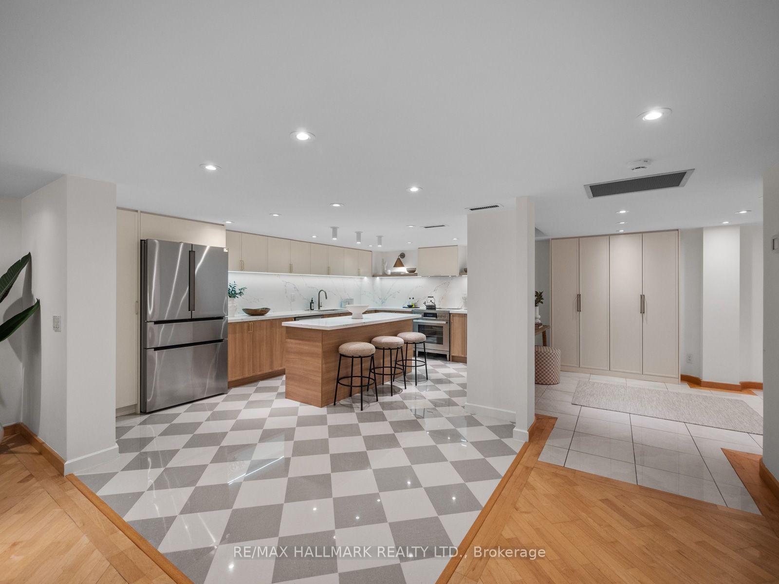 Photo 5 of Unit 305, 25 George Street, Toronto, Moss Park — HOMEH