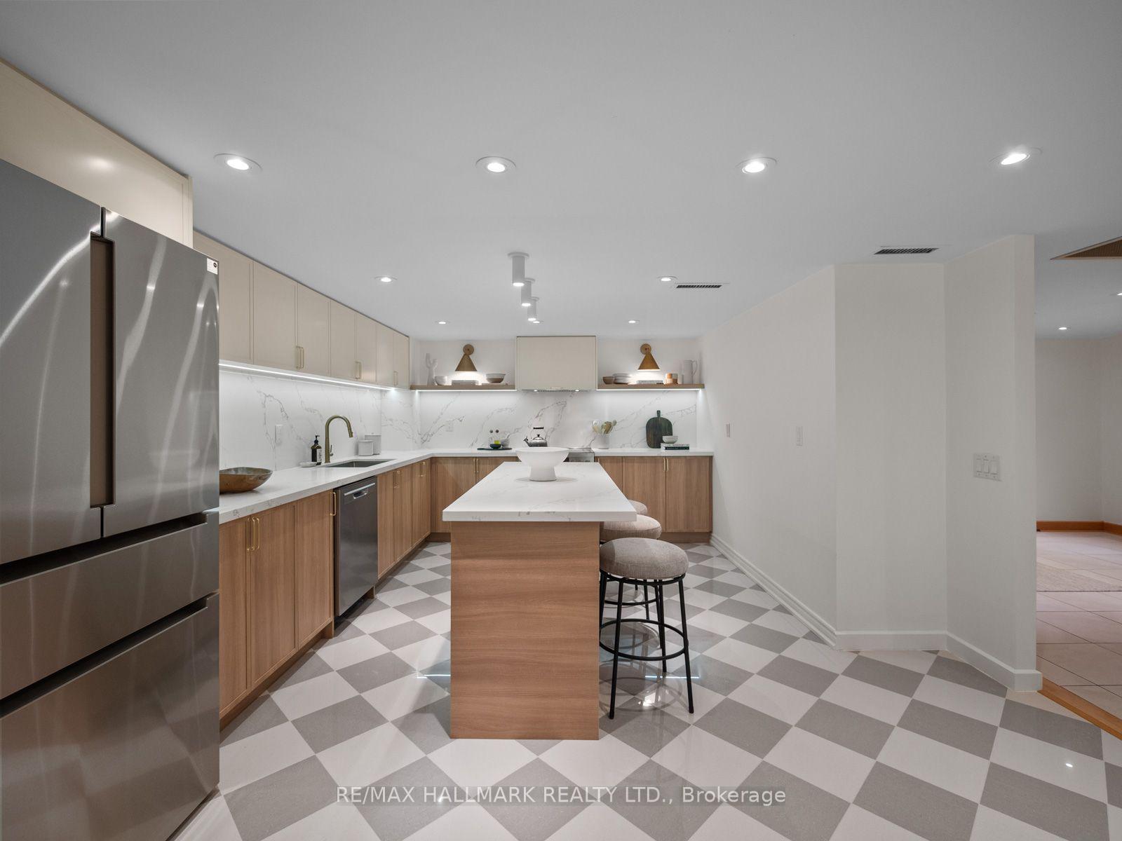 Photo 6 of Unit 305, 25 George Street, Toronto, Moss Park — HOMEH