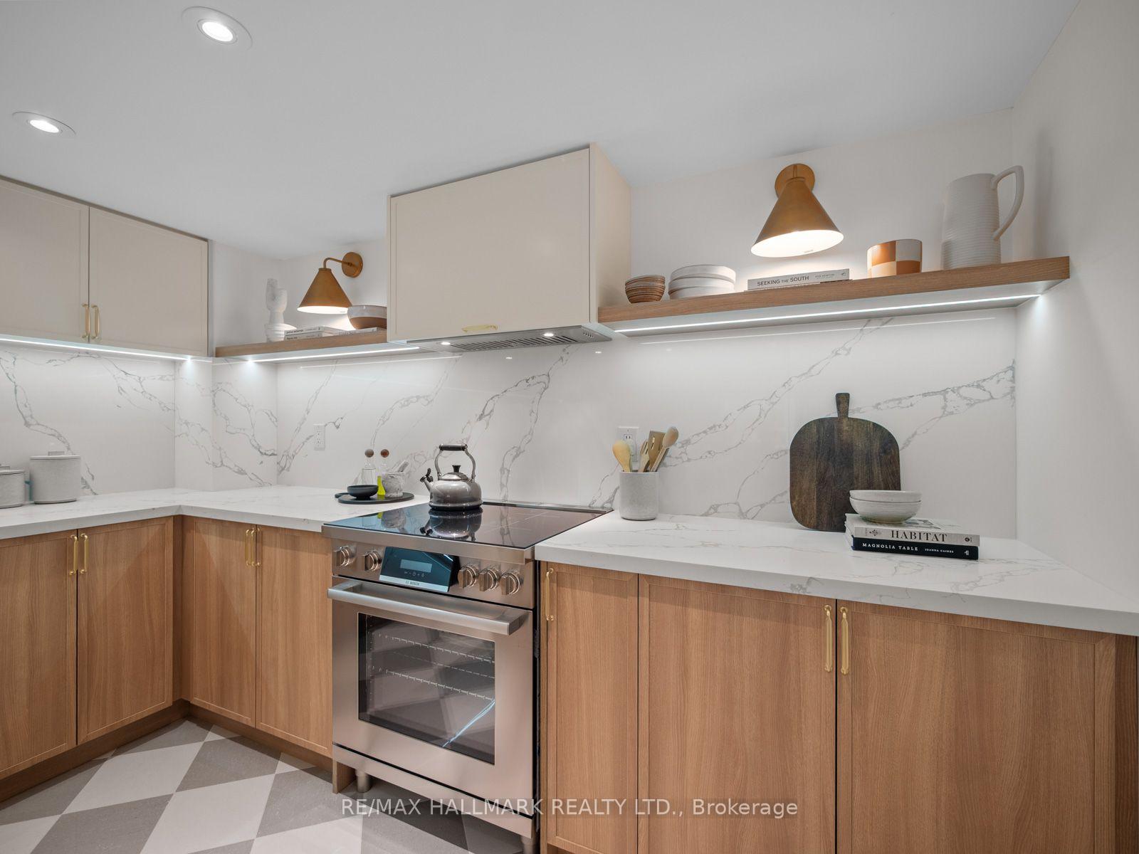Photo 8 of Unit 305, 25 George Street, Toronto, Moss Park — HOMEH