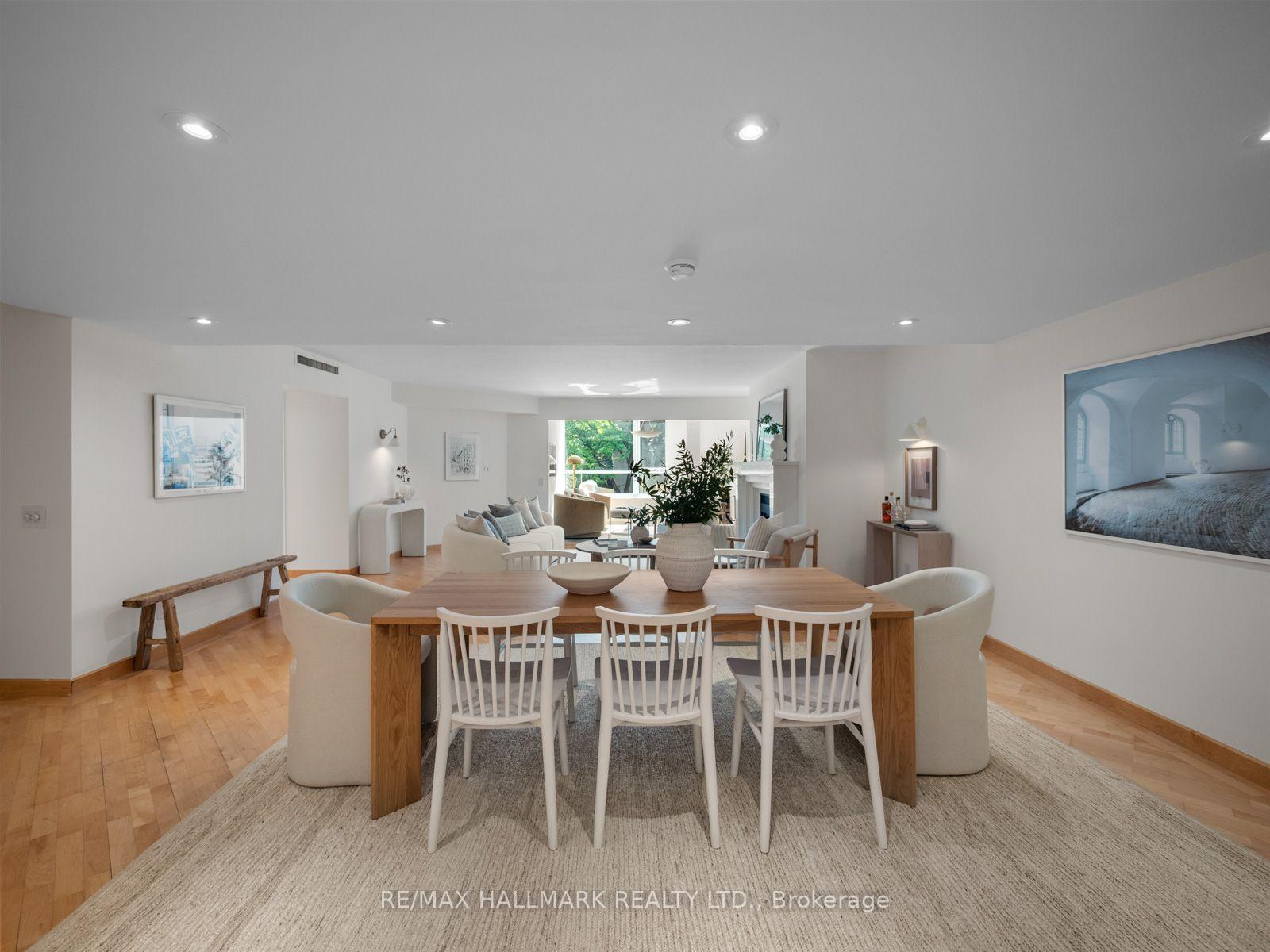 Photo 10 of Unit 305, 25 George Street, Toronto, Moss Park — HOMEH