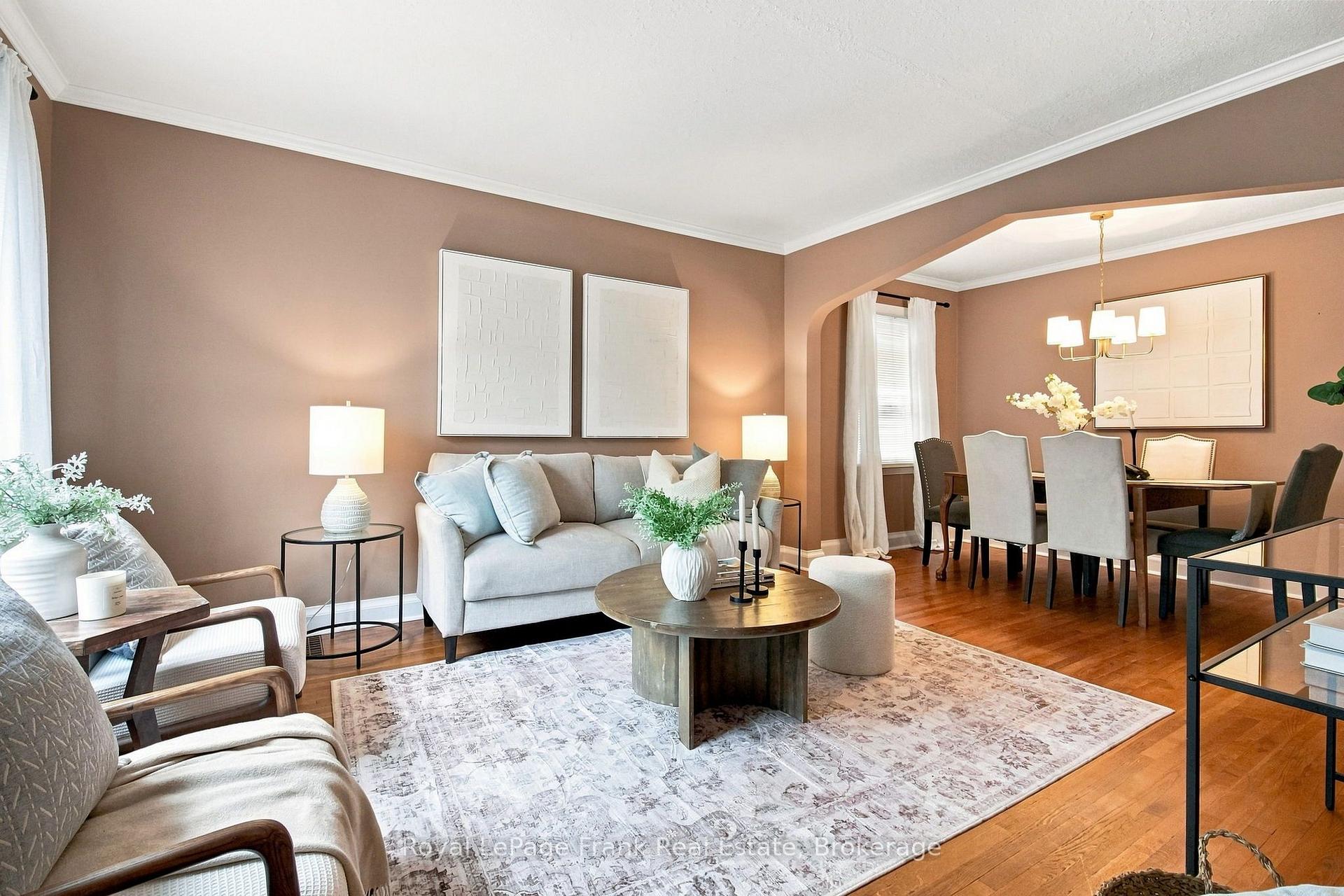 Photo 6 of 126 Lauder Road, Oshawa, O'Neill — HOMEH