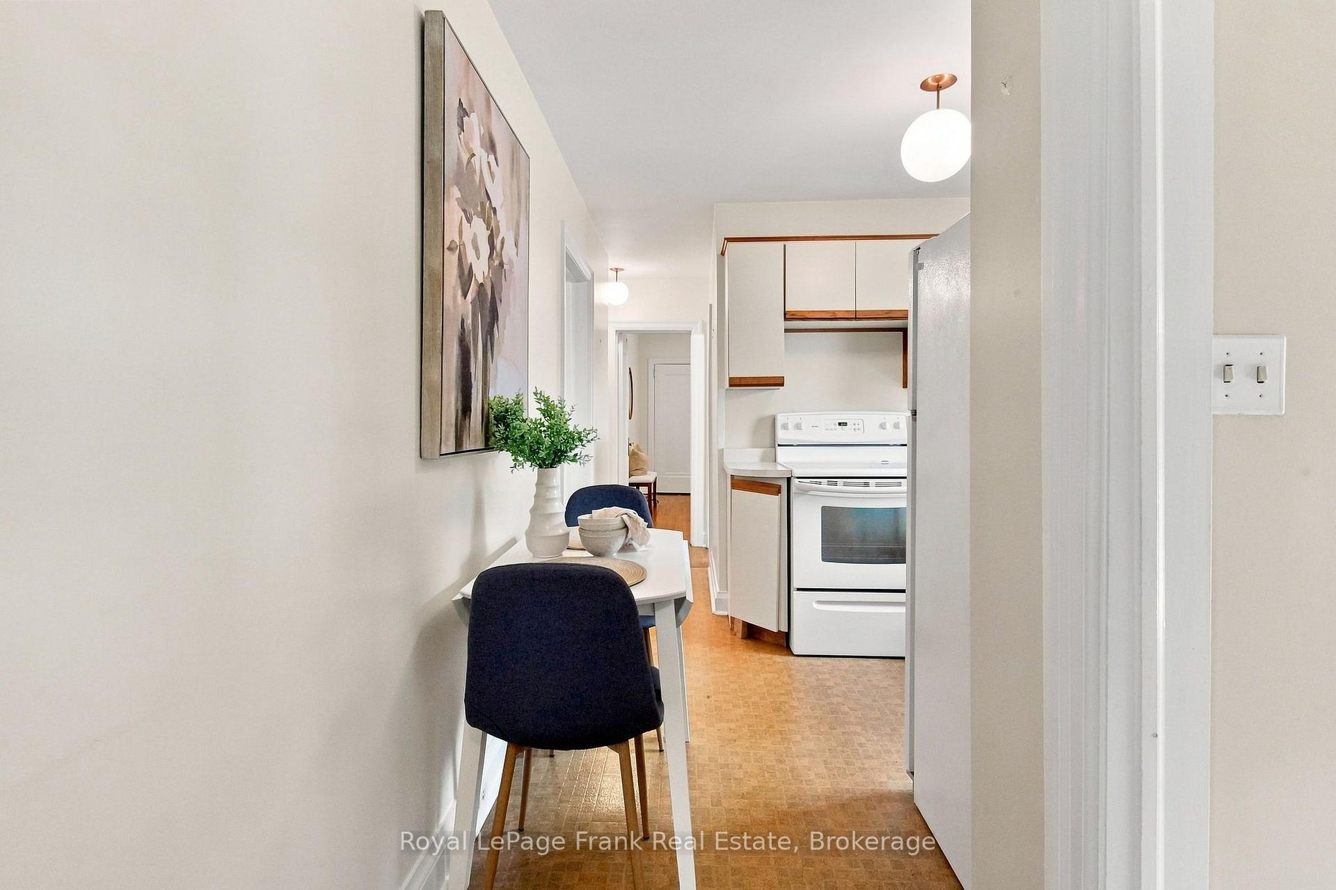 Photo 14 of 126 Lauder Road, Oshawa, O'Neill — HOMEH