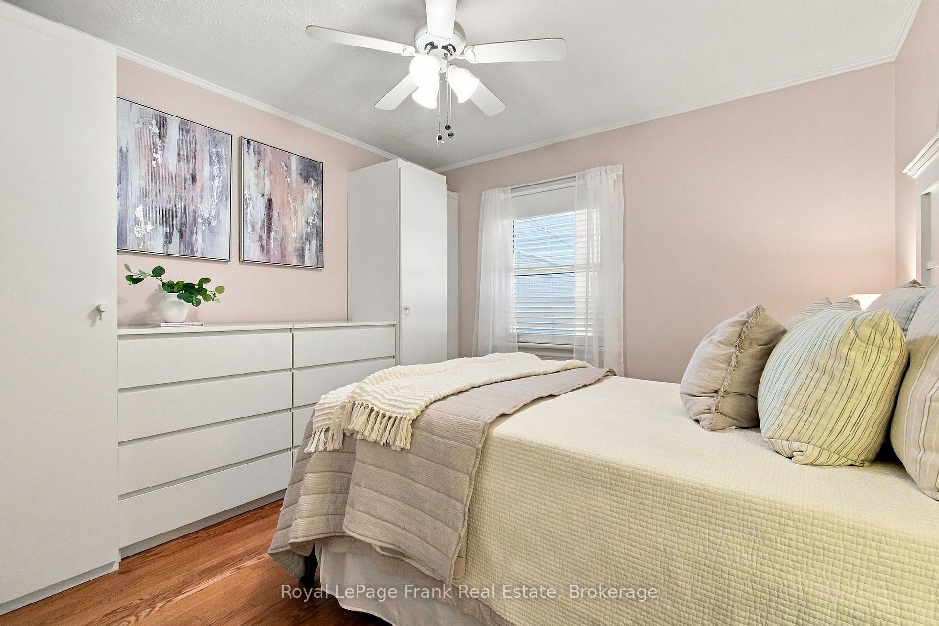 Photo 16 of 126 Lauder Road, Oshawa, O'Neill — HOMEH