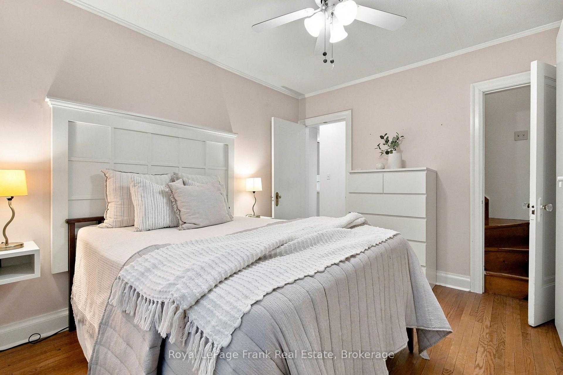 Photo 17 of 126 Lauder Road, Oshawa, O'Neill — HOMEH
