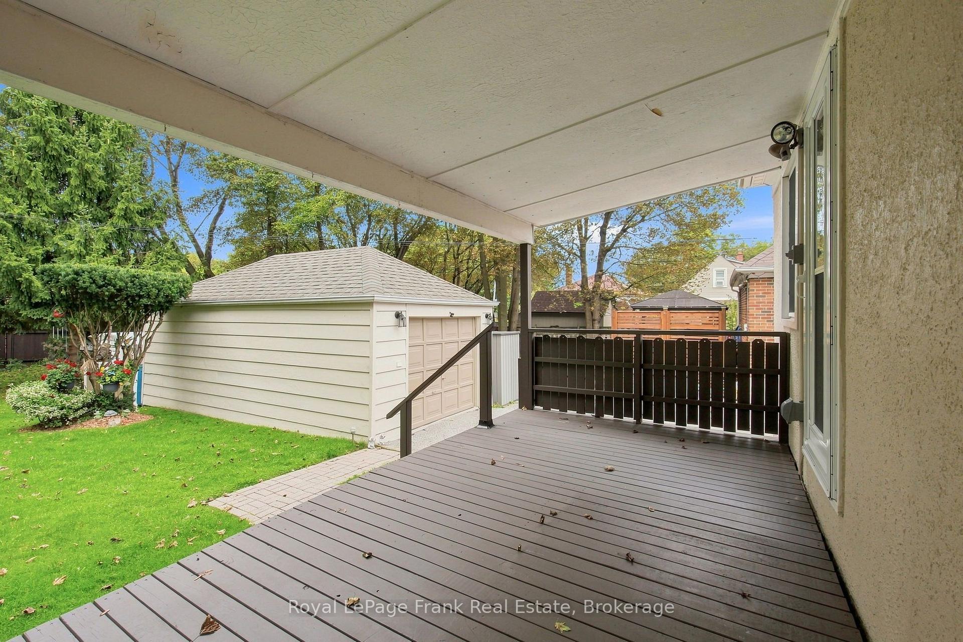 Photo 36 of 126 Lauder Road, Oshawa, O'Neill — HOMEH