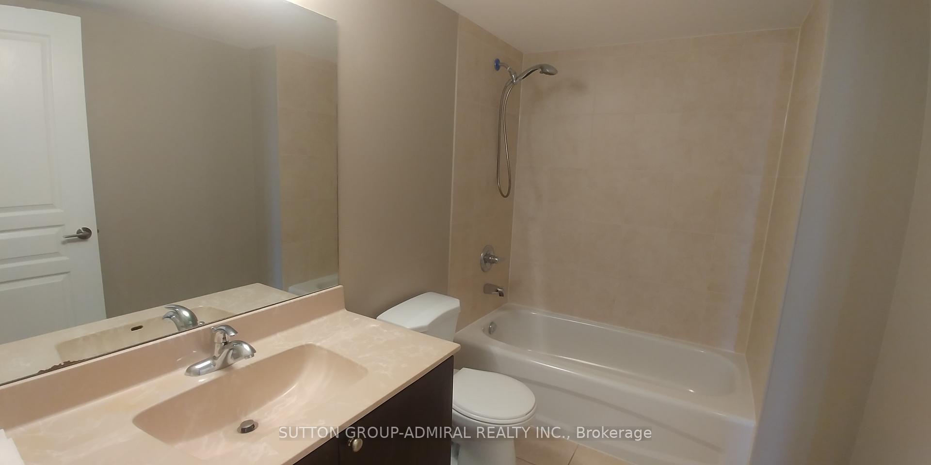 Photo 7 of Unit #1712, 7 North Park Road, Vaughan, Beverley Glen — HOMEH