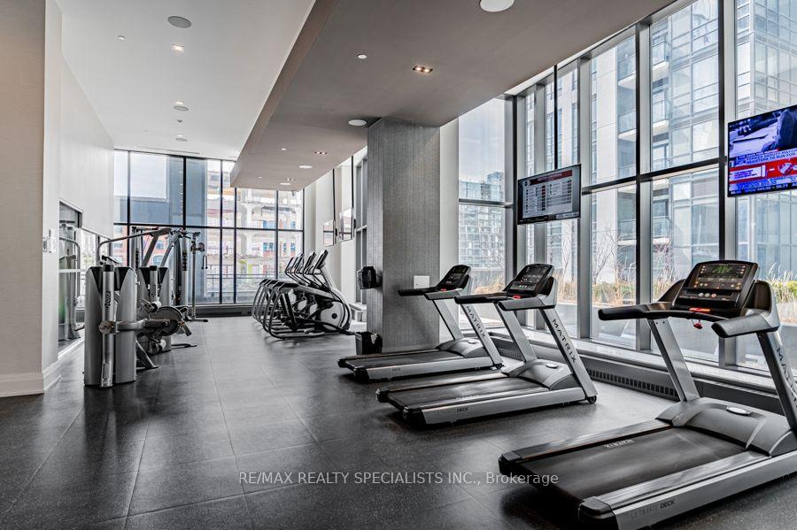 Photo 9 of Unit 1711, 460 Adelaide Street E, Toronto, Moss Park — HOMEH