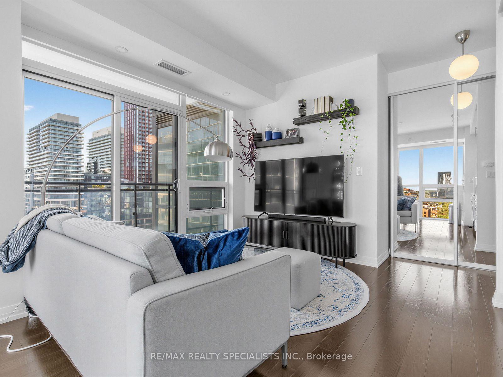 Photo 13 of Unit 1711, 460 Adelaide Street E, Toronto, Moss Park — HOMEH