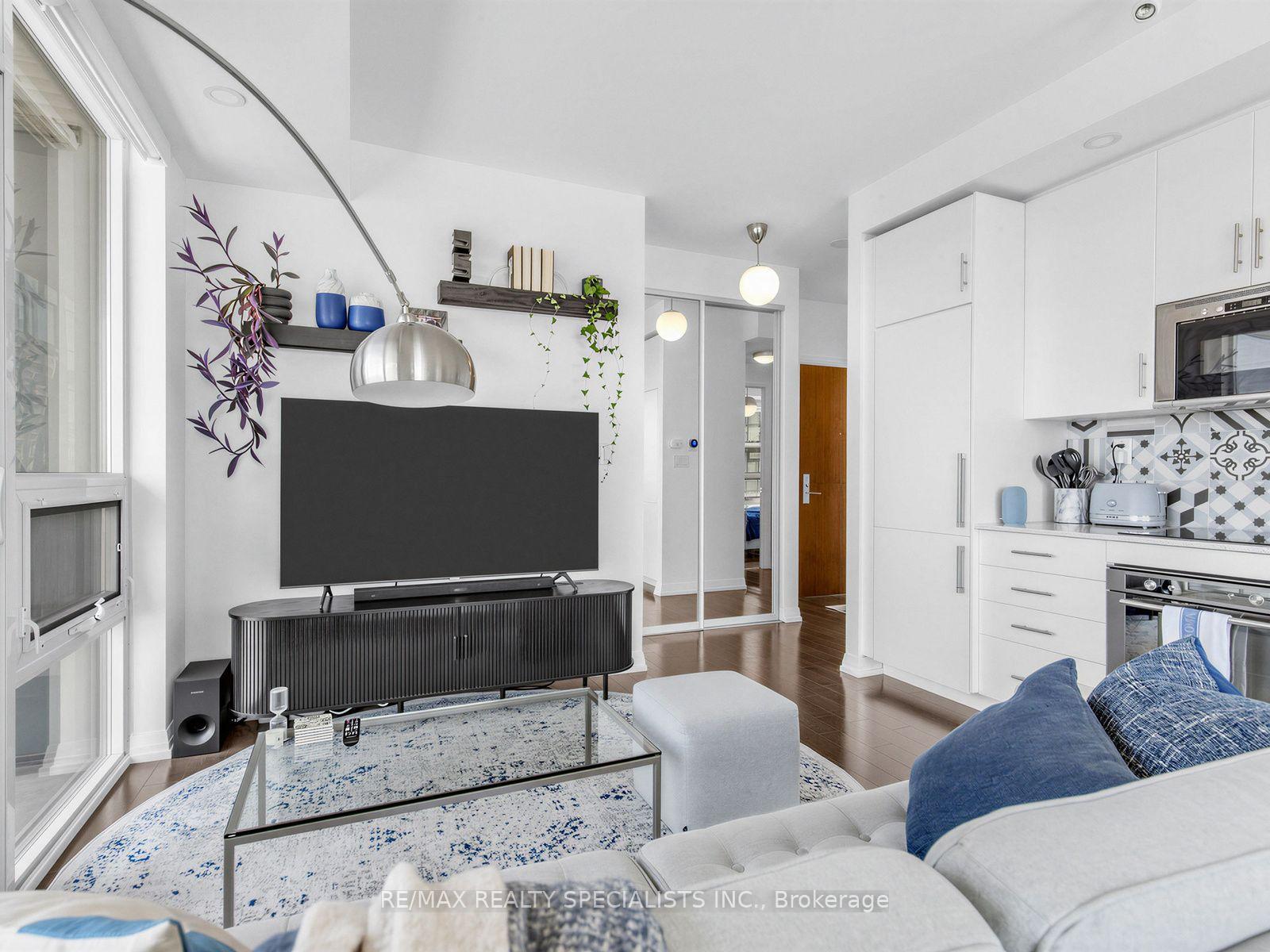 Photo 19 of Unit 1711, 460 Adelaide Street E, Toronto, Moss Park — HOMEH