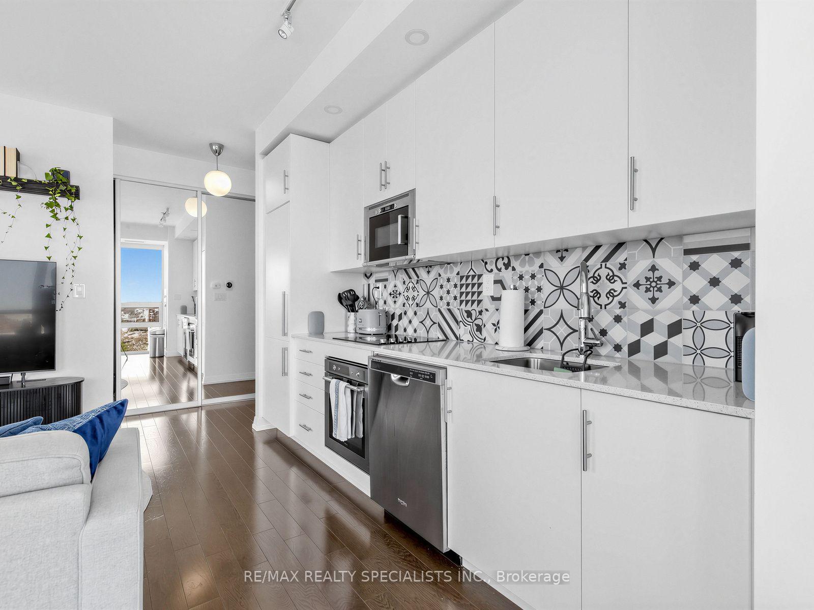 Photo 21 of Unit 1711, 460 Adelaide Street E, Toronto, Moss Park — HOMEH