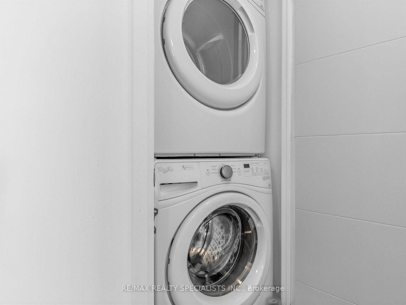Photo 27 of Unit 1711, 460 Adelaide Street E, Toronto, Moss Park — HOMEH