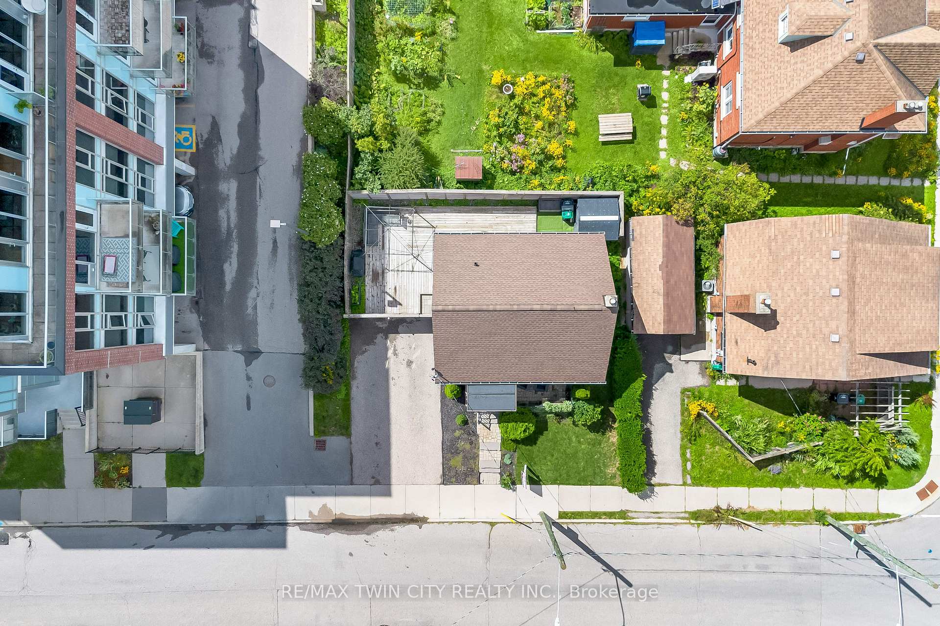 Photo 41 of 57 Peppler Street, Waterloo, Downtown Waterloo — HOMEH