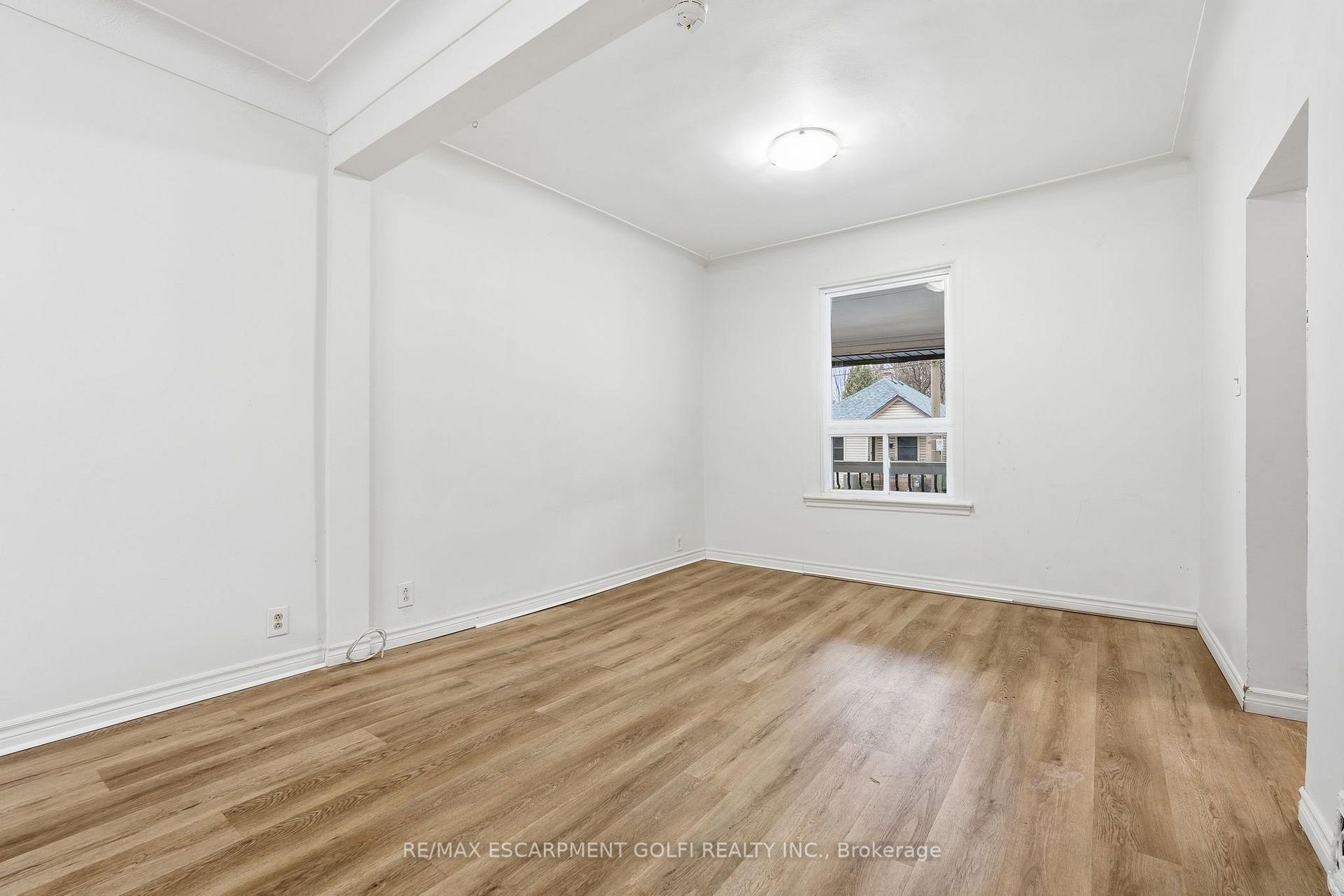 Photo 6 of 39 Burlington Street E, Hamilton, North End — HOMEH