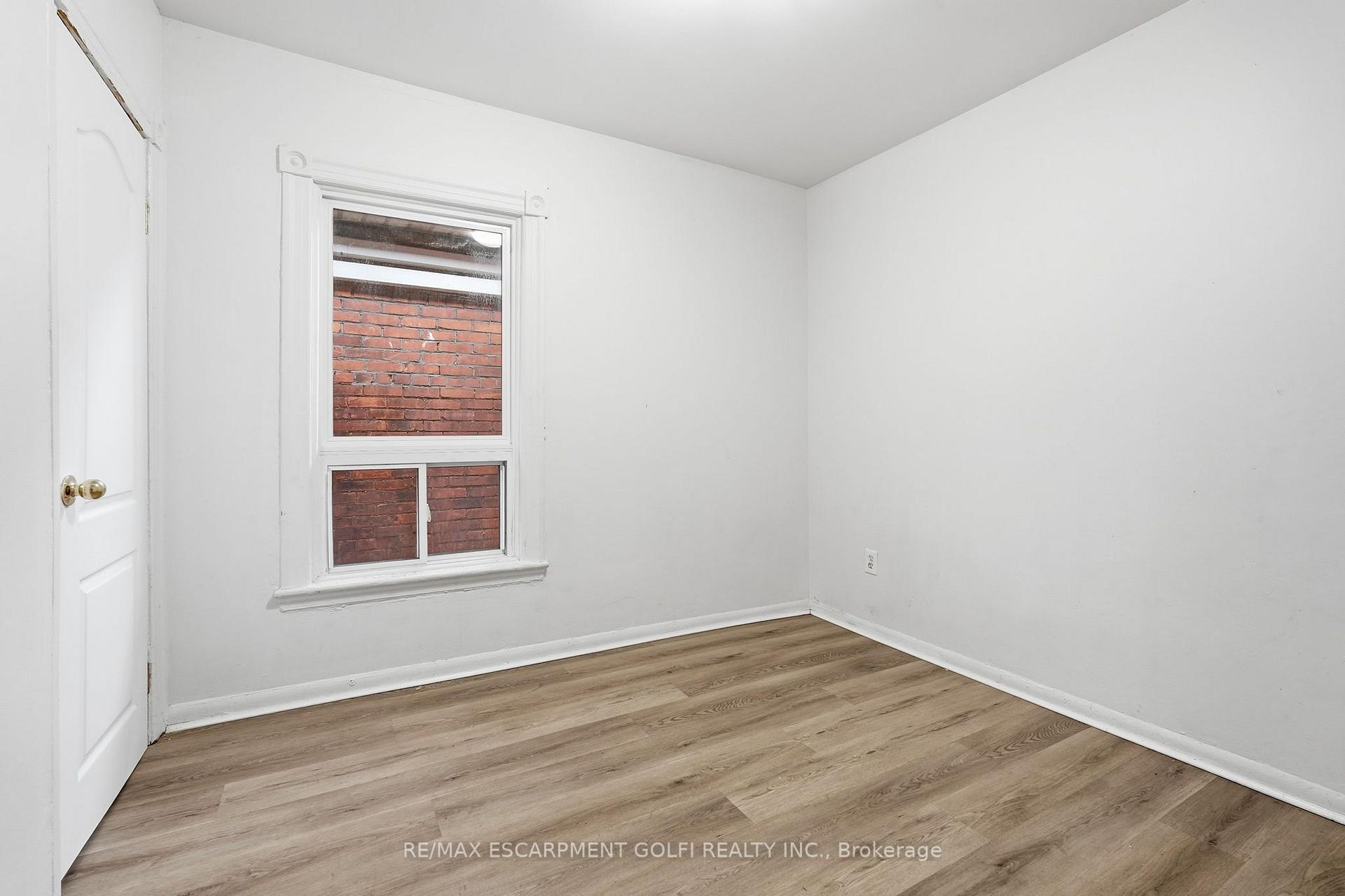 Photo 17 of 39 Burlington Street E, Hamilton, North End — HOMEH