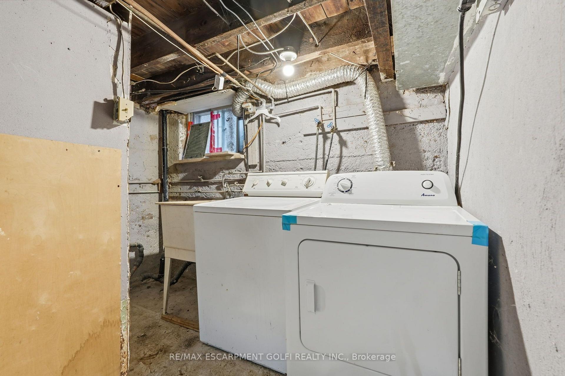 Photo 23 of 39 Burlington Street E, Hamilton, North End — HOMEH