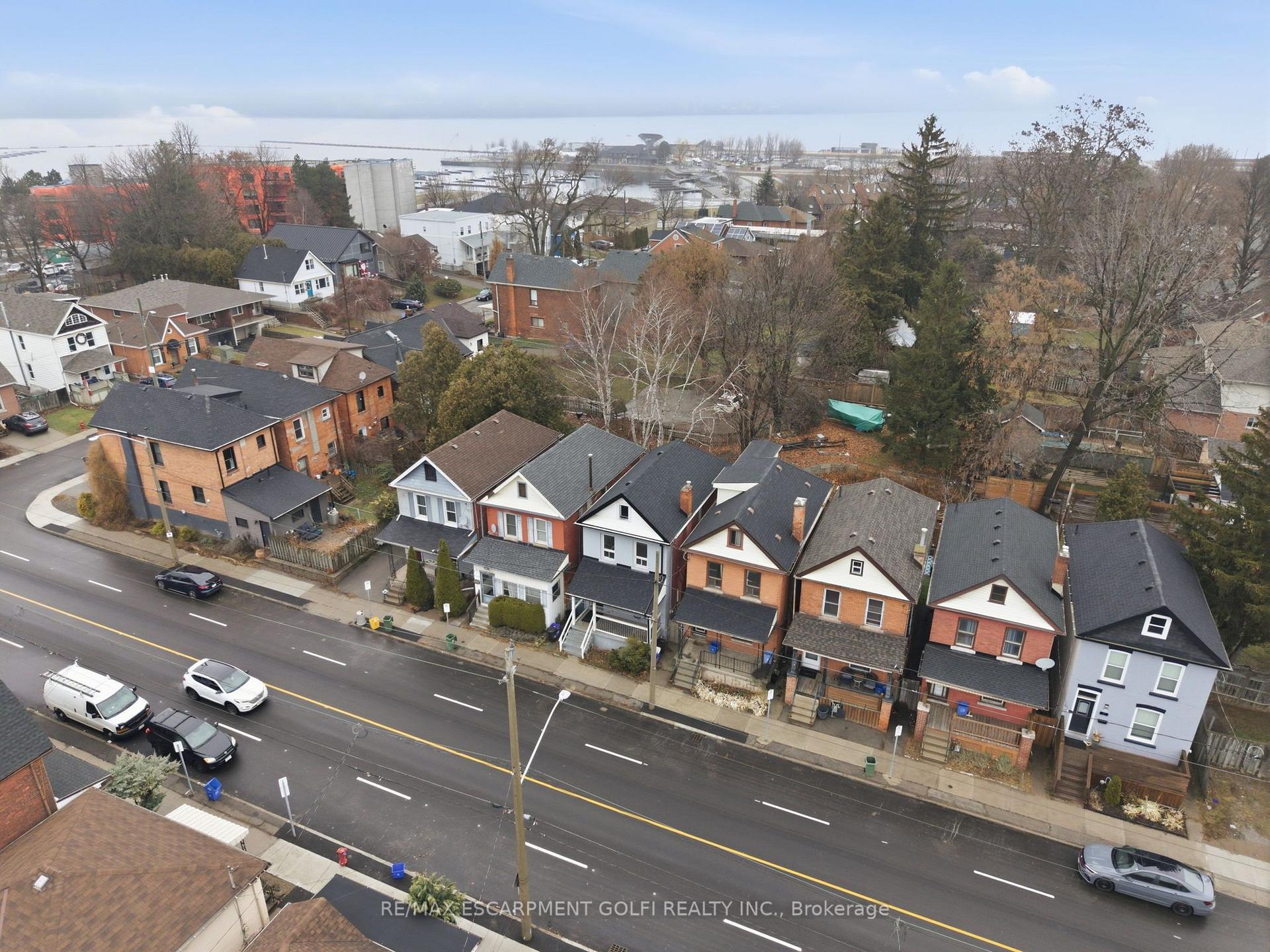 Photo 32 of 39 Burlington Street E, Hamilton, North End — HOMEH