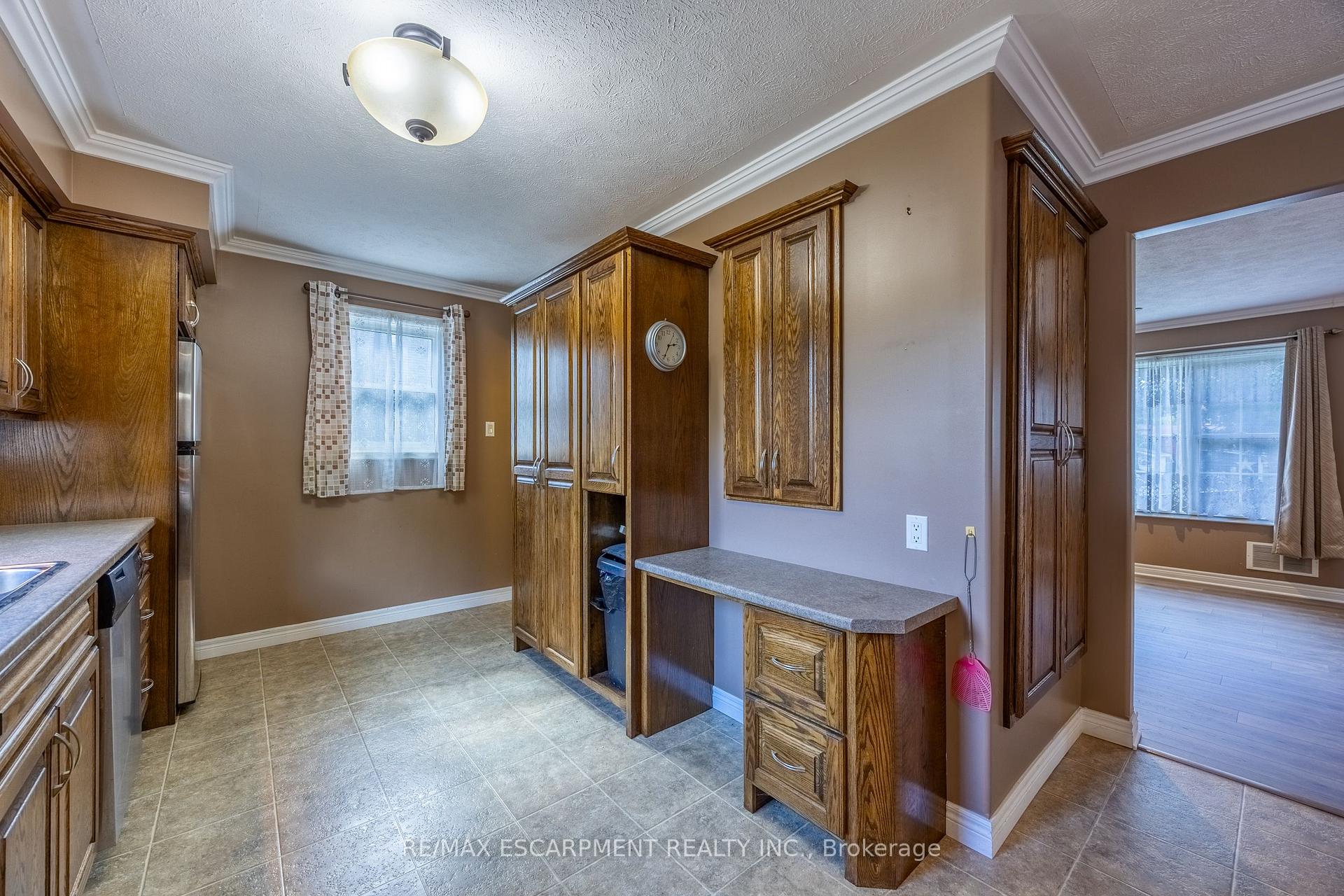Photo 7 of 14 Carrick Street, Haldimand — HOMEH