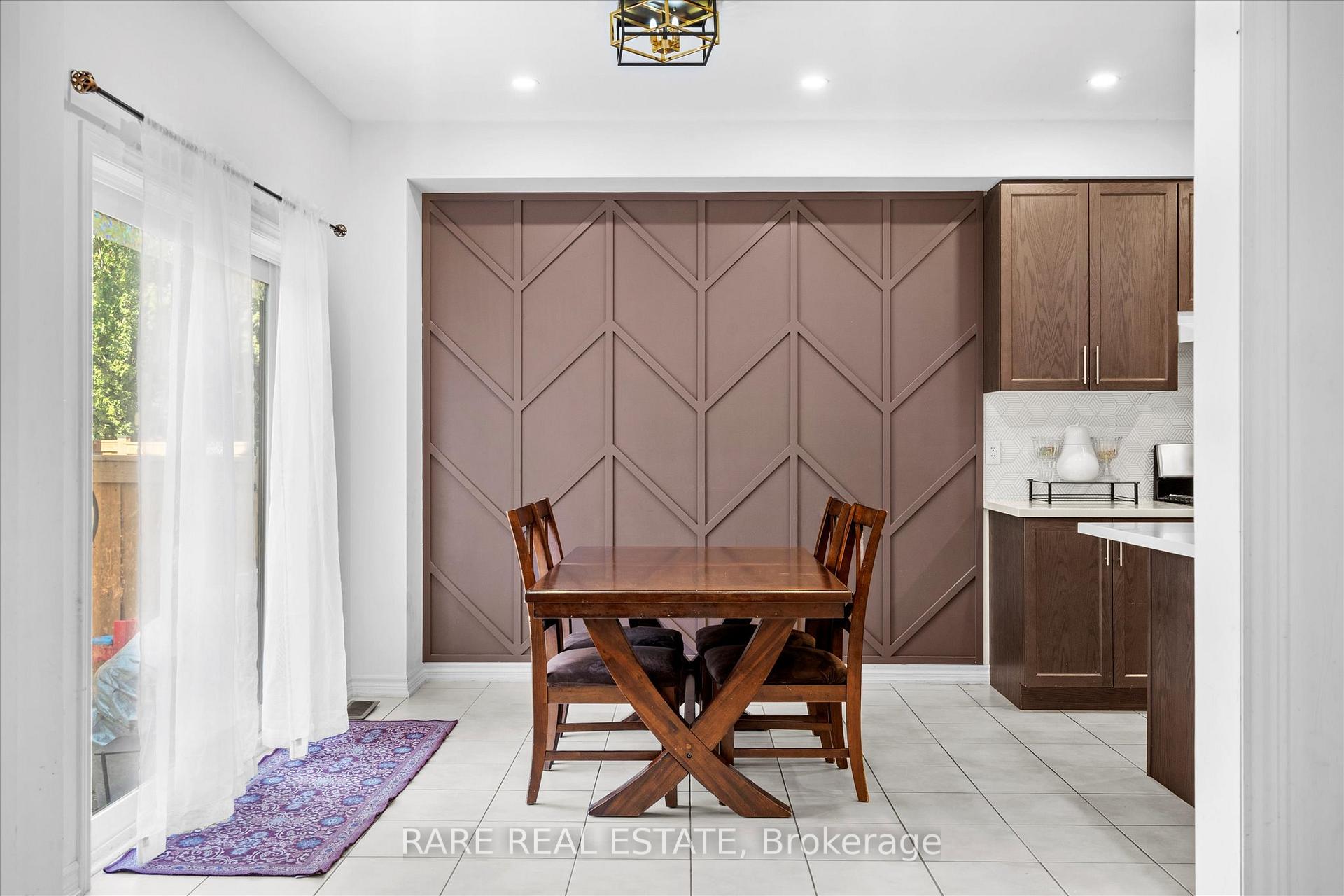 Photo 7 of 267 Fleetwood Drive, Oshawa, Eastdale — HOMEH