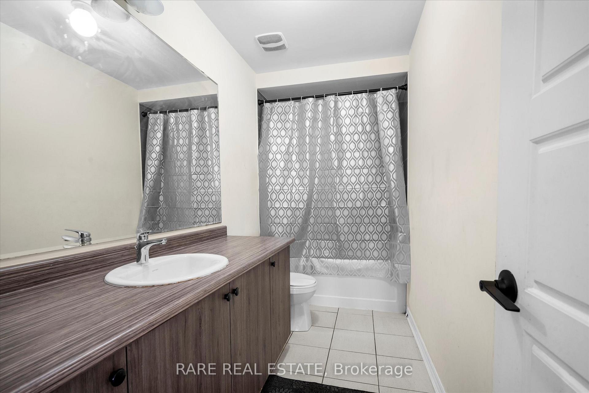Photo 19 of 267 Fleetwood Drive, Oshawa, Eastdale — HOMEH