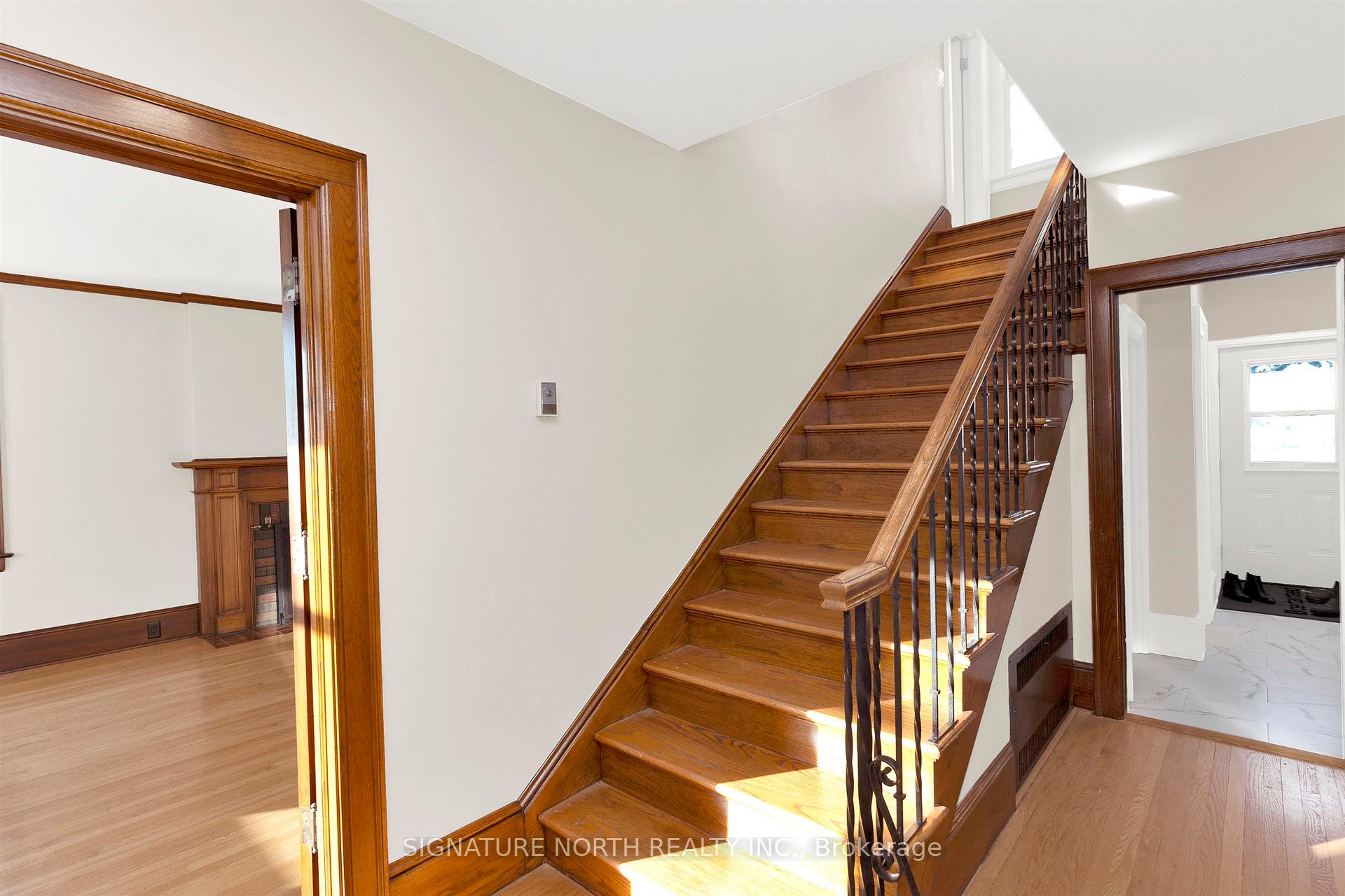 Photo 4 of 120 High Street, Thunder Bay, Mariday Heights — HOMEH