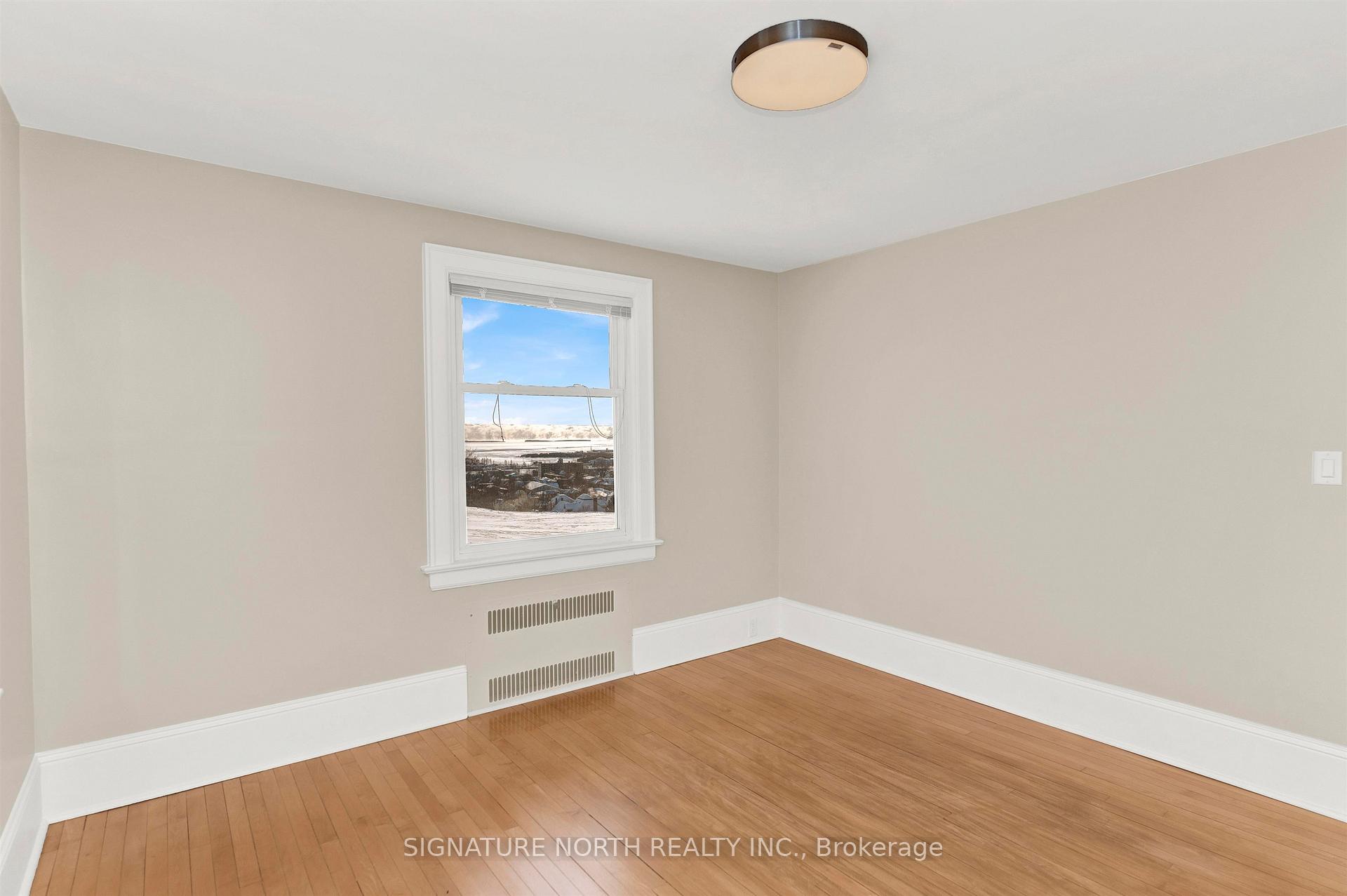 Photo 26 of 120 High Street, Thunder Bay, Mariday Heights — HOMEH