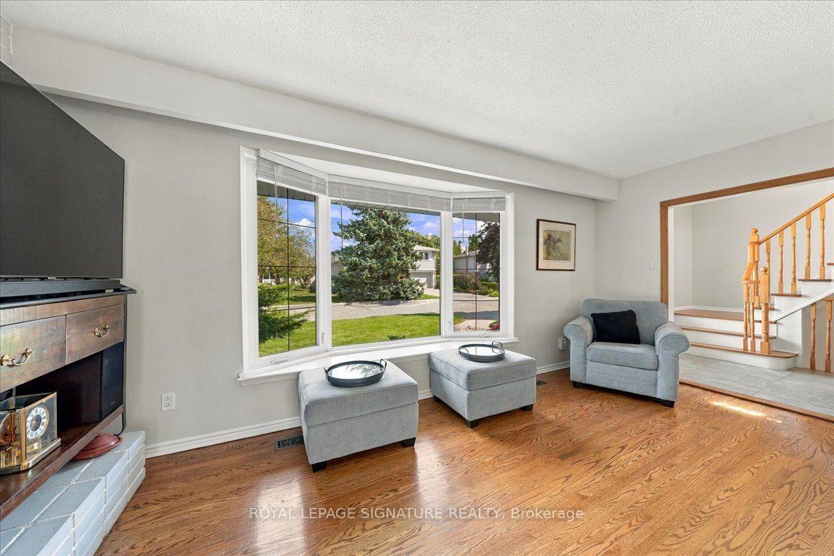 Photo 11 of 17 Palgrave Crescent, Brampton, Bram East — HOMEH