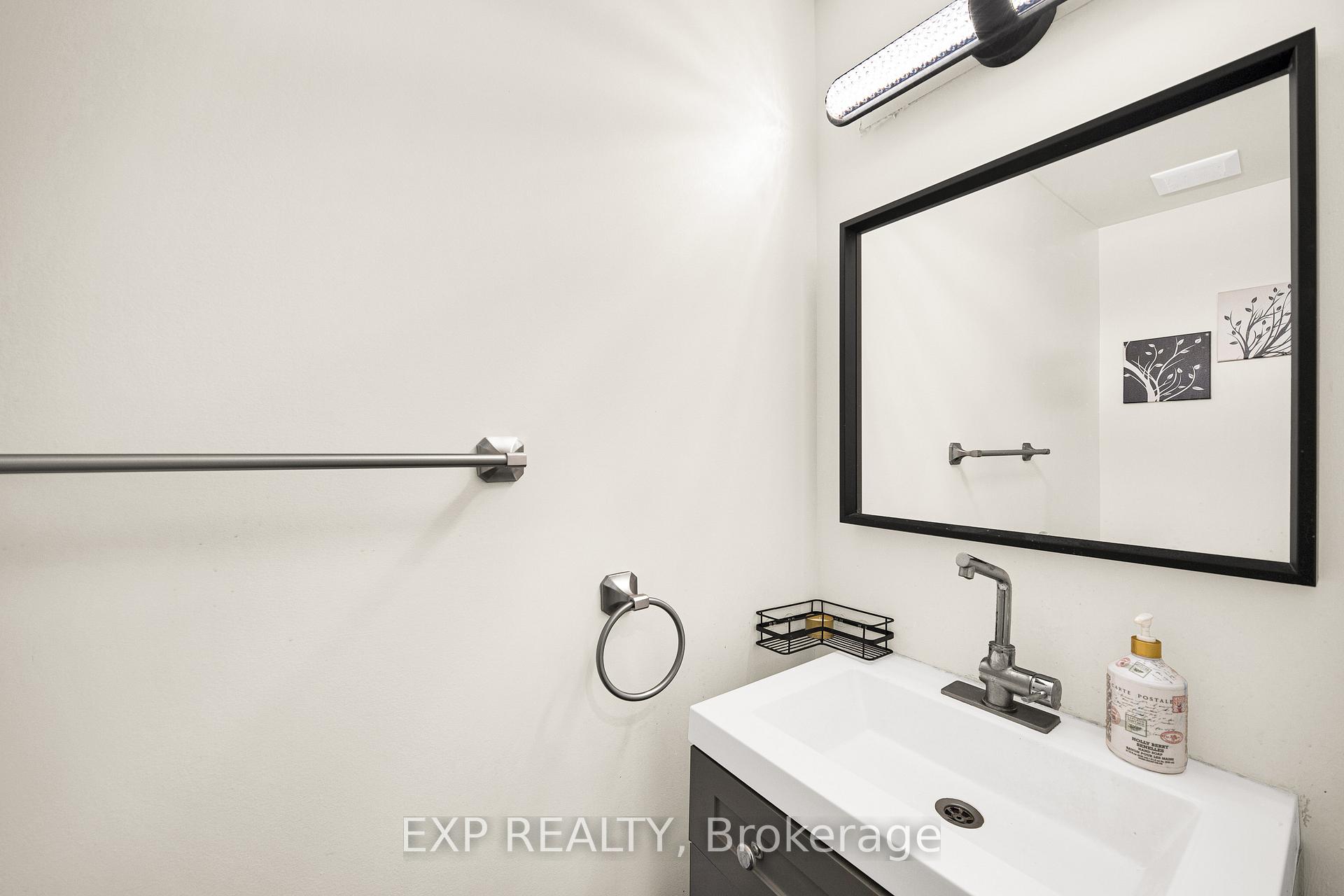 Photo 20 of 87 Banchory Crescent, Ottawa, Kanata - Morgan's Grant/South March — HOMEH