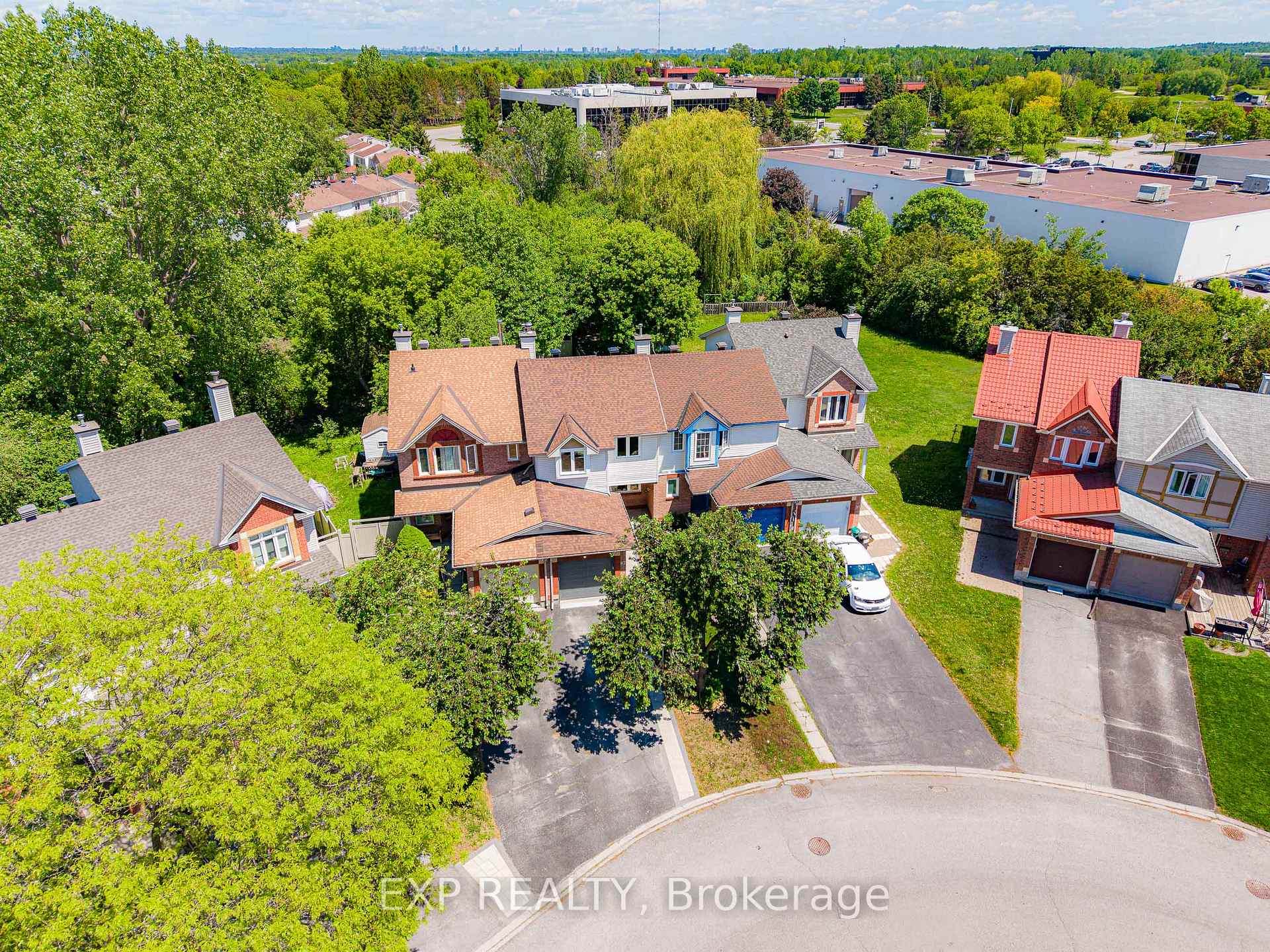 Photo 35 of 87 Banchory Crescent, Ottawa, Kanata - Morgan's Grant/South March — HOMEH