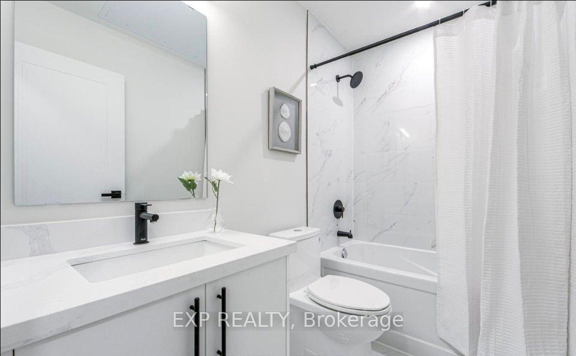 Photo 5 of Unit 302, 145 Clapperton Street, Barrie, Wellington — HOMEH