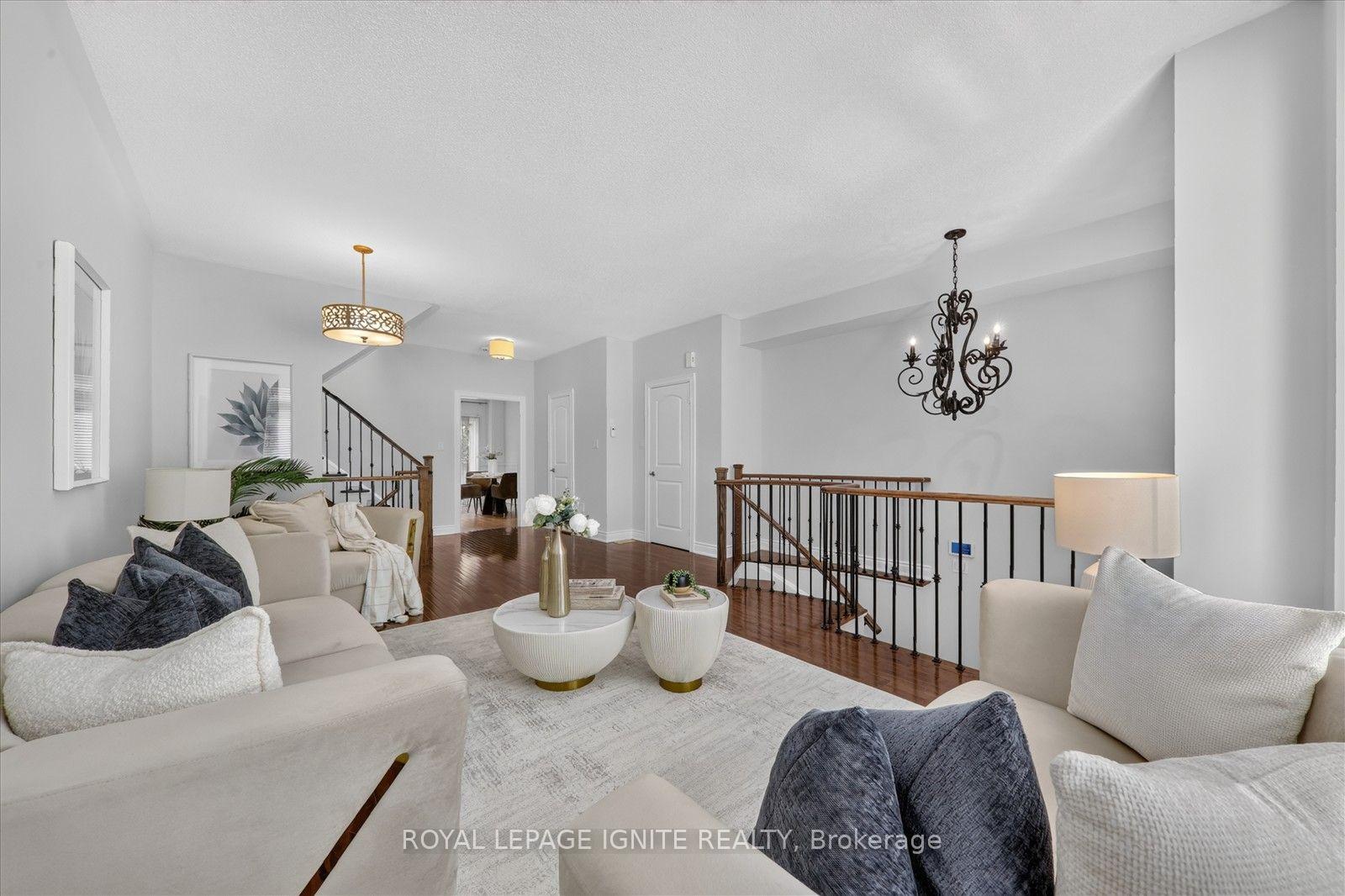 Photo 11 of Unit 9, 8032 Kipling Avenue, Vaughan, West Woodbridge — HOMEH