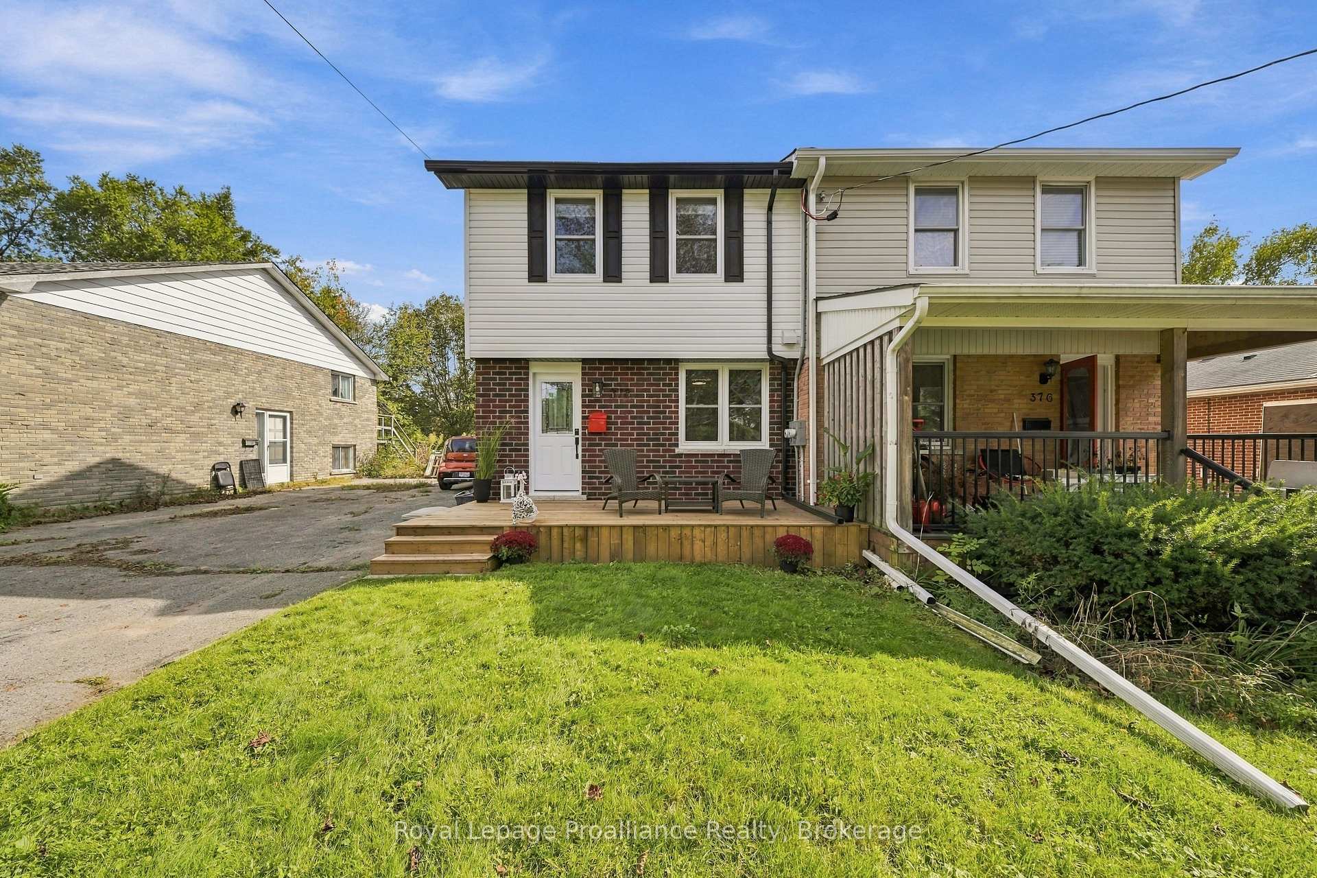 Photo 2 of 378 Anne Street, Cobourg — HOMEH