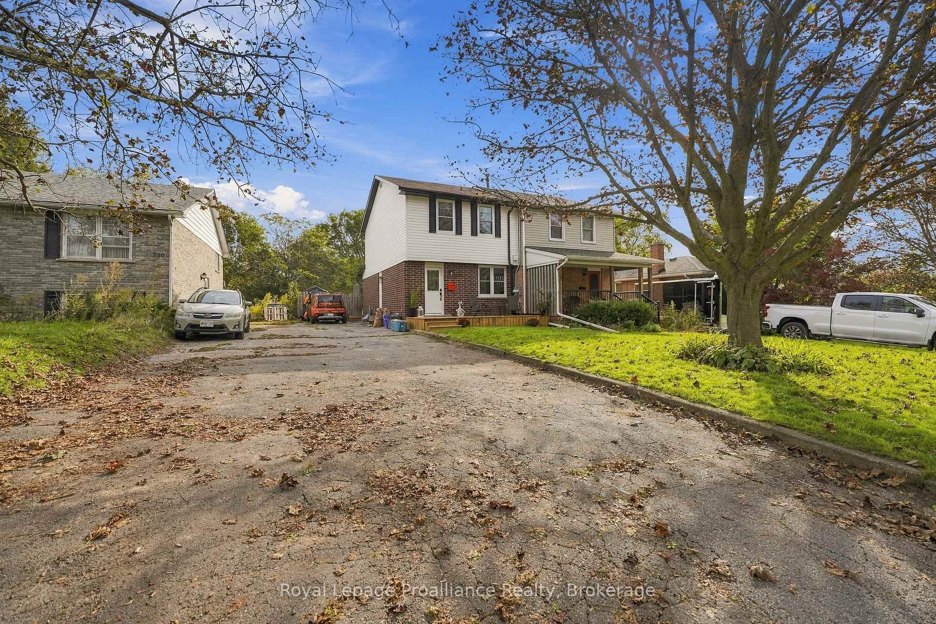 Photo 3 of 378 Anne Street, Cobourg — HOMEH