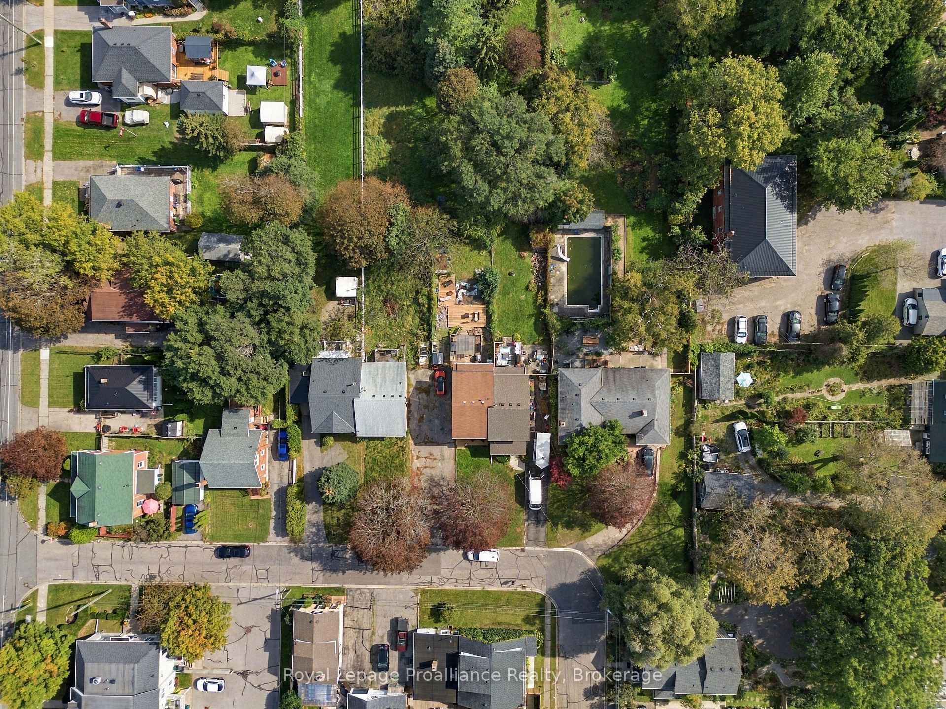 Photo 9 of 378 Anne Street, Cobourg — HOMEH