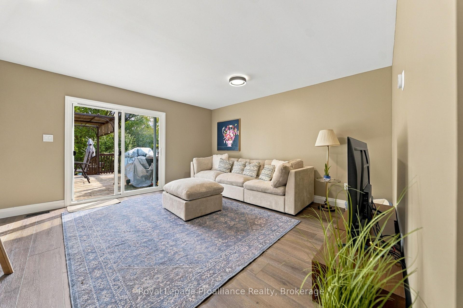 Photo 26 of 378 Anne Street, Cobourg — HOMEH