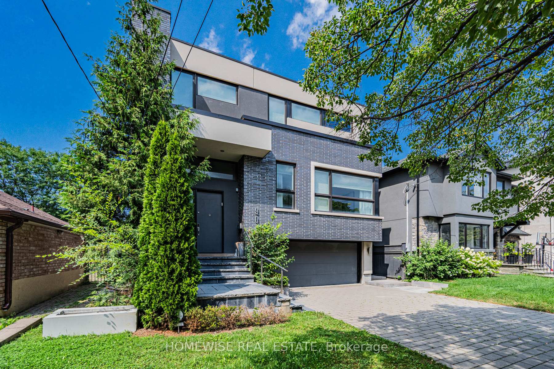 Photo 2 of 90 Mcgillivray Avenue, Toronto, Bedford Park-Nortown — HOMEH
