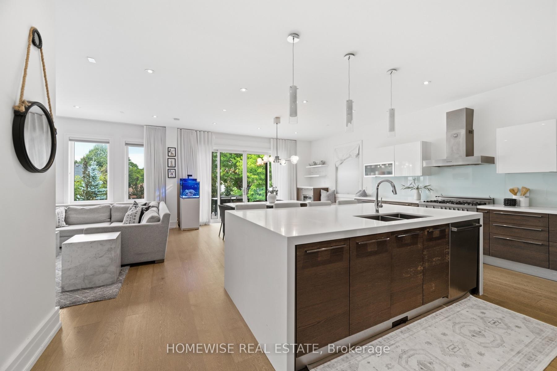 Photo 7 of 90 Mcgillivray Avenue, Toronto, Bedford Park-Nortown — HOMEH
