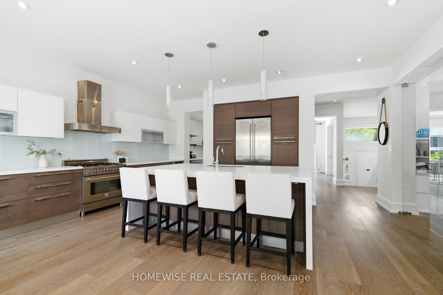 Photo 8 of 90 Mcgillivray Avenue, Toronto, Bedford Park-Nortown — HOMEH
