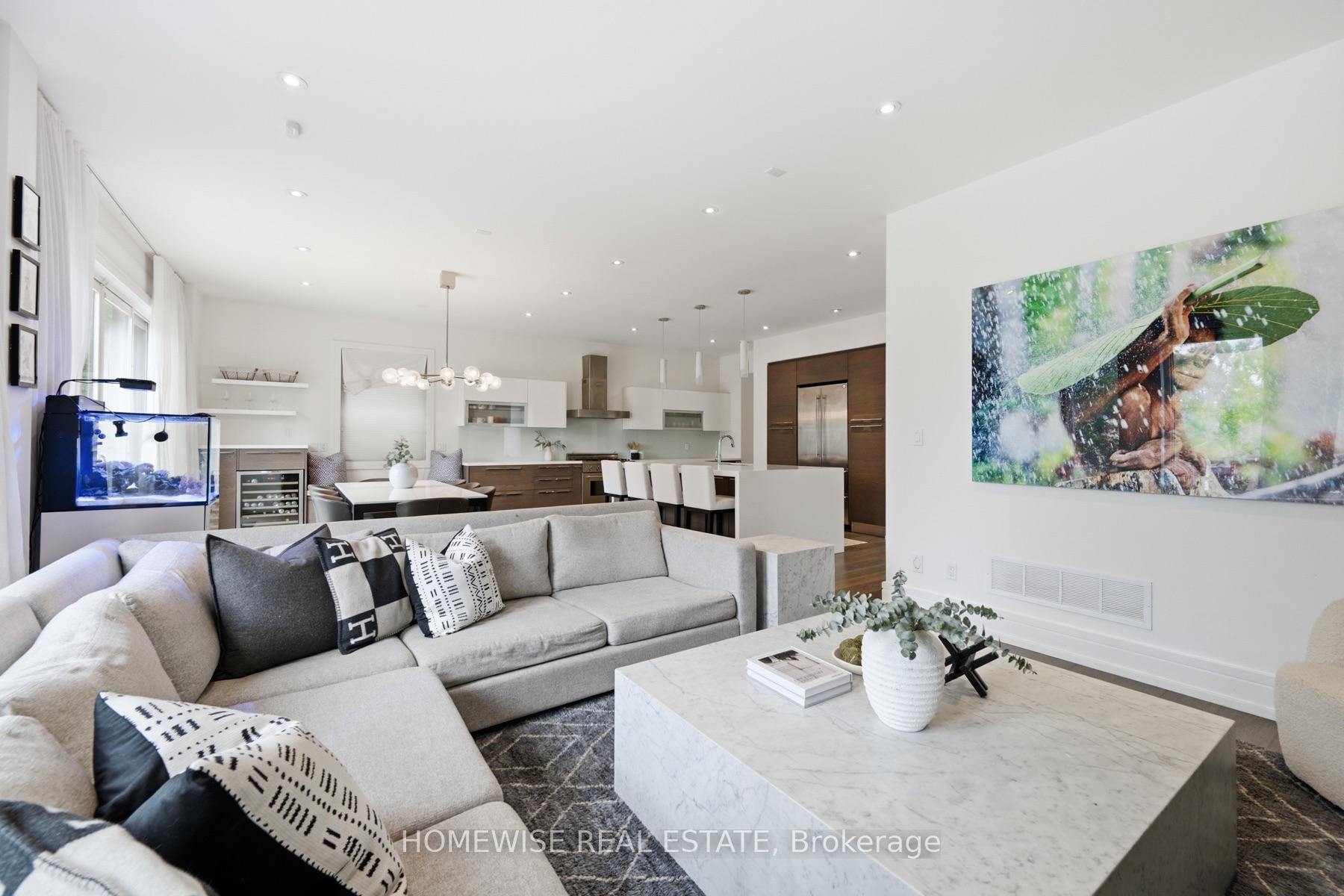 Photo 12 of 90 Mcgillivray Avenue, Toronto, Bedford Park-Nortown — HOMEH