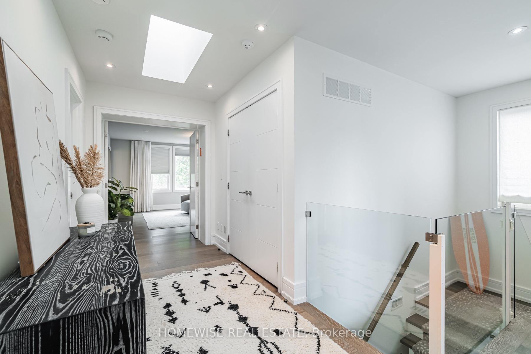 Photo 14 of 90 Mcgillivray Avenue, Toronto, Bedford Park-Nortown — HOMEH