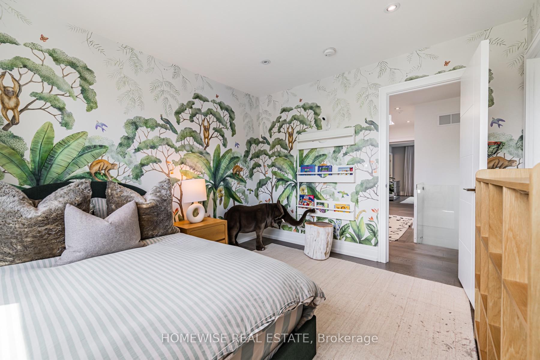 Photo 22 of 90 Mcgillivray Avenue, Toronto, Bedford Park-Nortown — HOMEH
