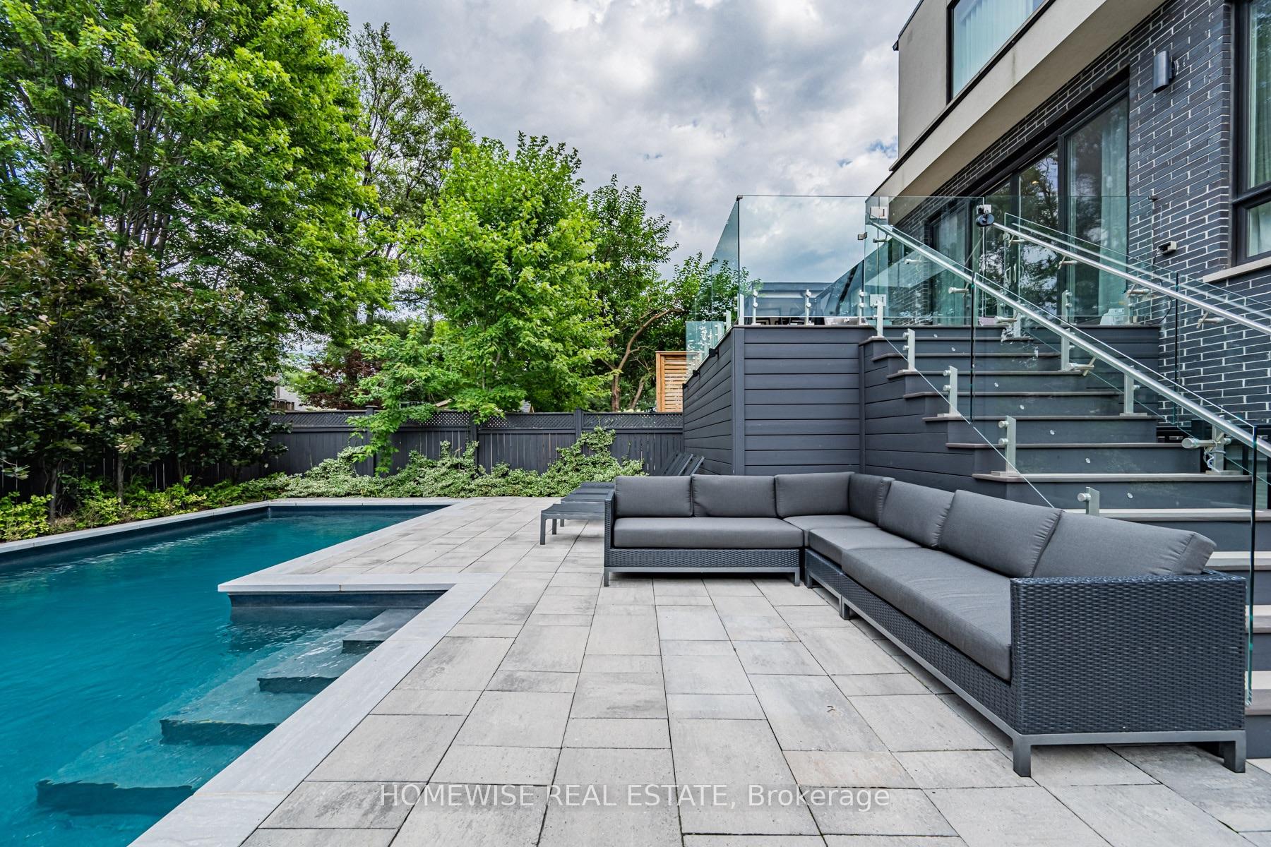 Photo 36 of 90 Mcgillivray Avenue, Toronto, Bedford Park-Nortown — HOMEH
