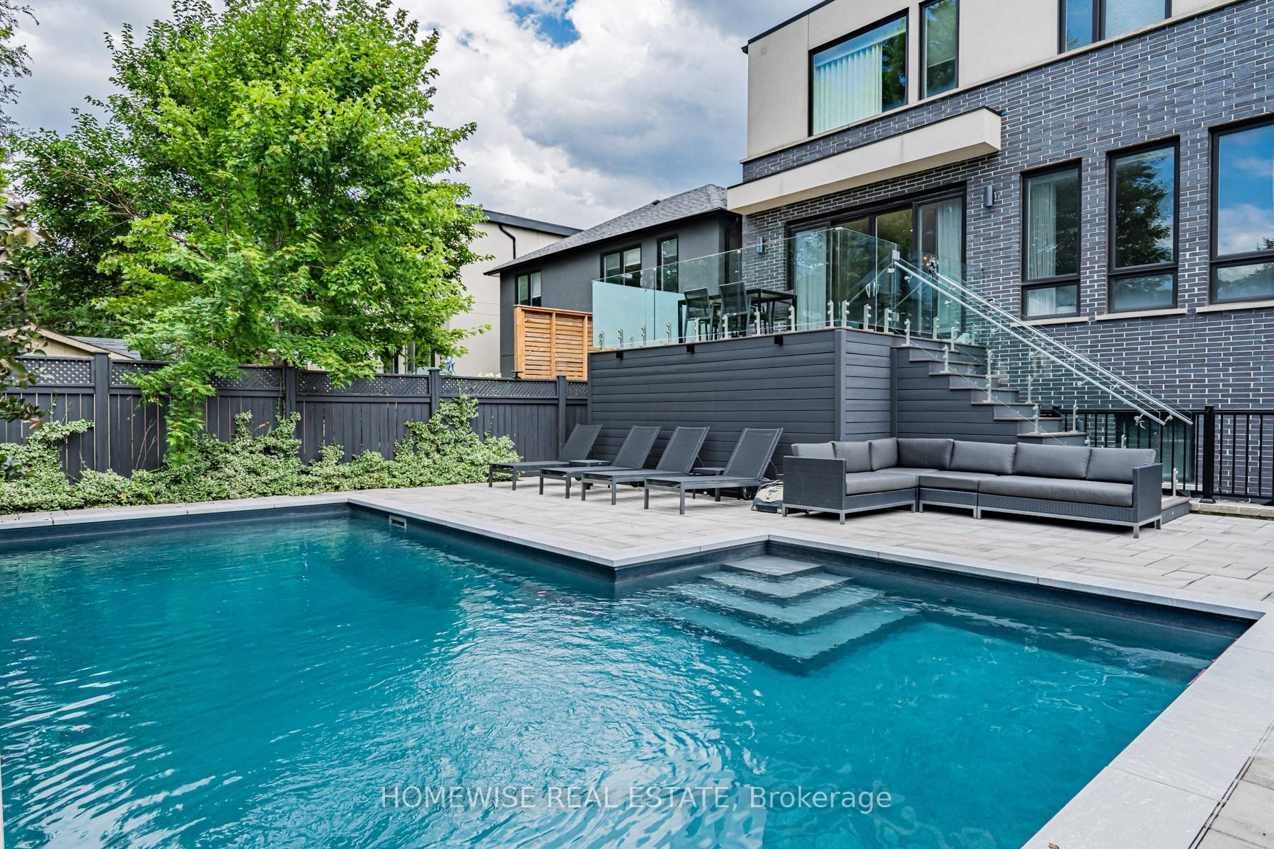 Photo 37 of 90 Mcgillivray Avenue, Toronto, Bedford Park-Nortown — HOMEH