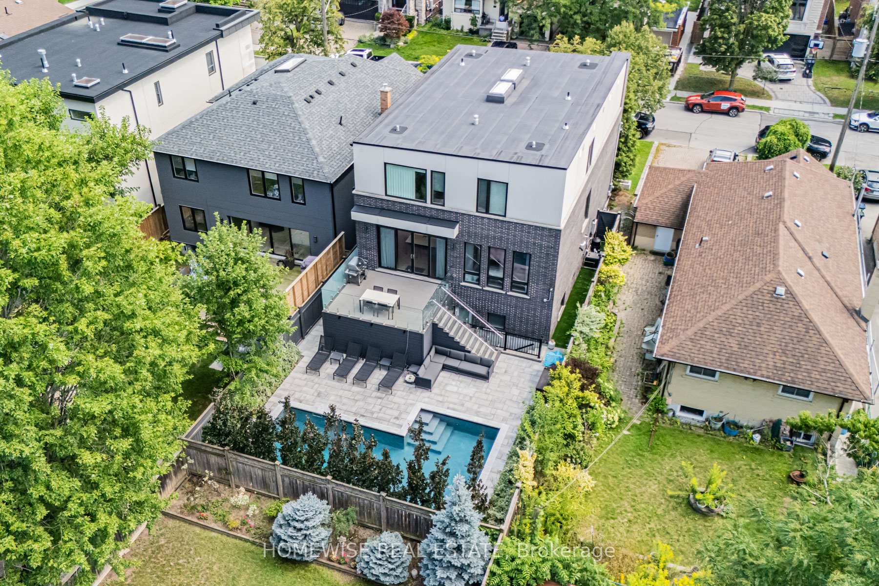 Photo 38 of 90 Mcgillivray Avenue, Toronto, Bedford Park-Nortown — HOMEH
