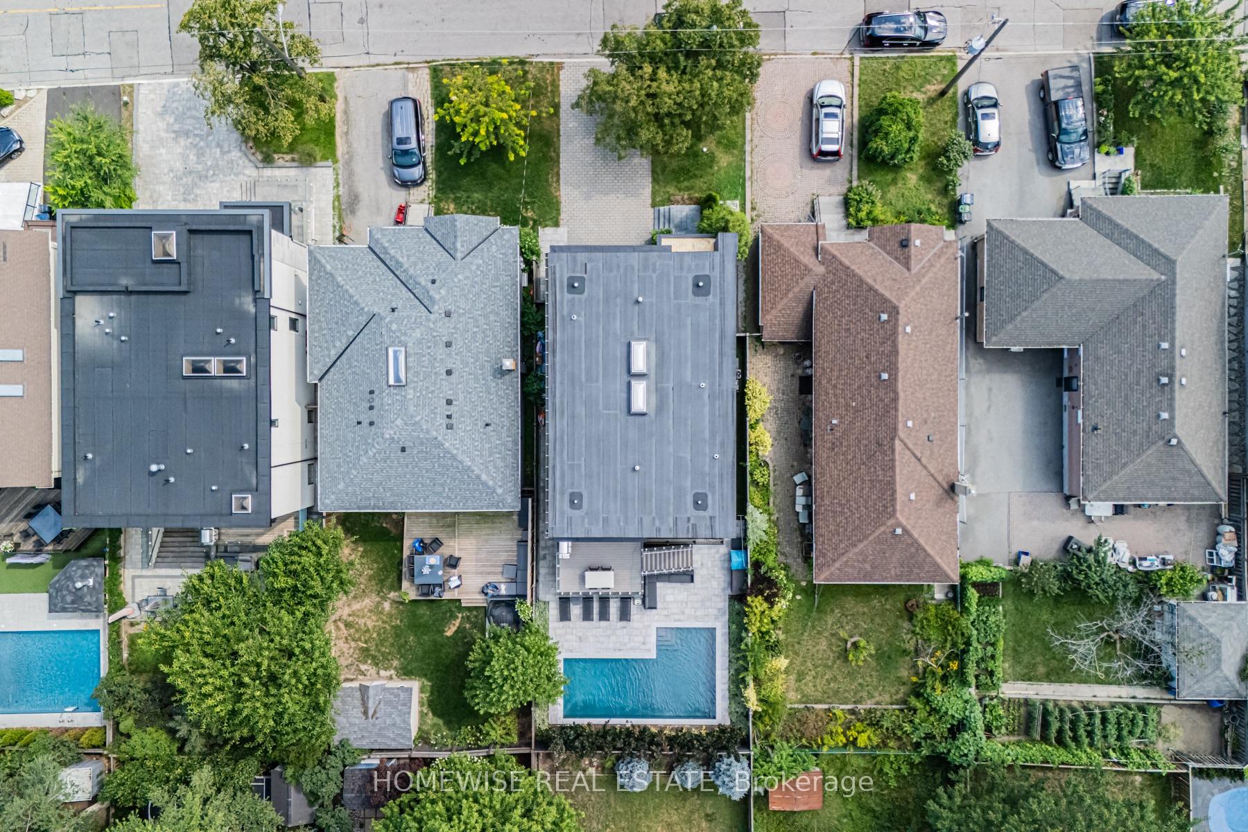 Photo 39 of 90 Mcgillivray Avenue, Toronto, Bedford Park-Nortown — HOMEH