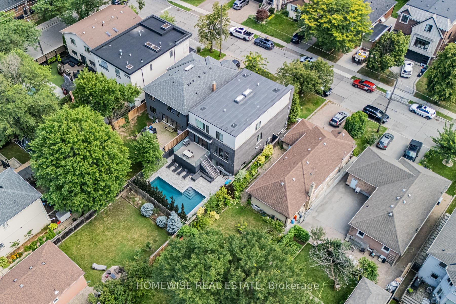 Photo 40 of 90 Mcgillivray Avenue, Toronto, Bedford Park-Nortown — HOMEH