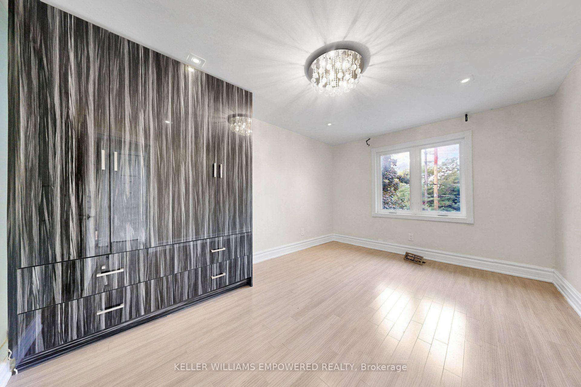 Photo 24 of 5 Aldgate Avenue, Etobicoke, Stonegate-Queensway — HOMEH