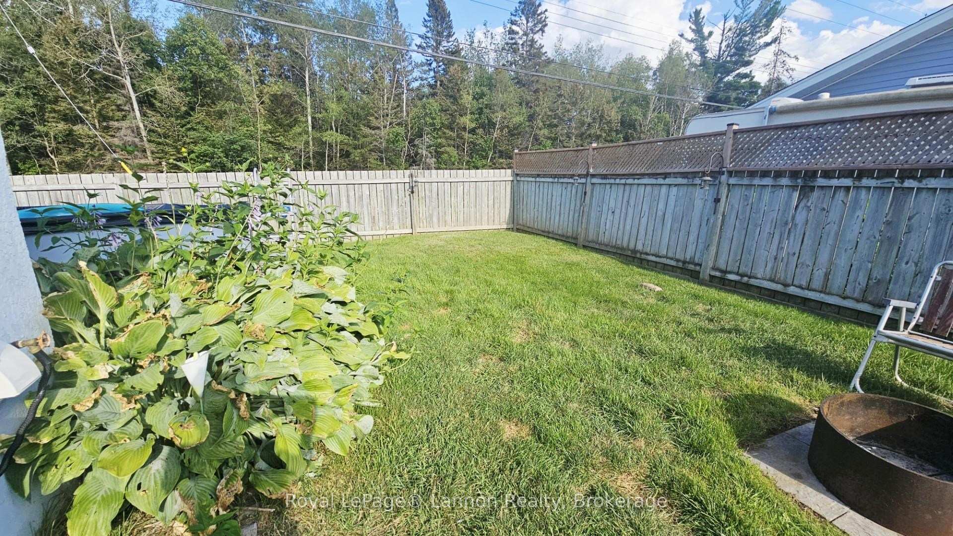 Photo 15 of 295 Cowan Street, Thunder Bay, Current River — HOMEH