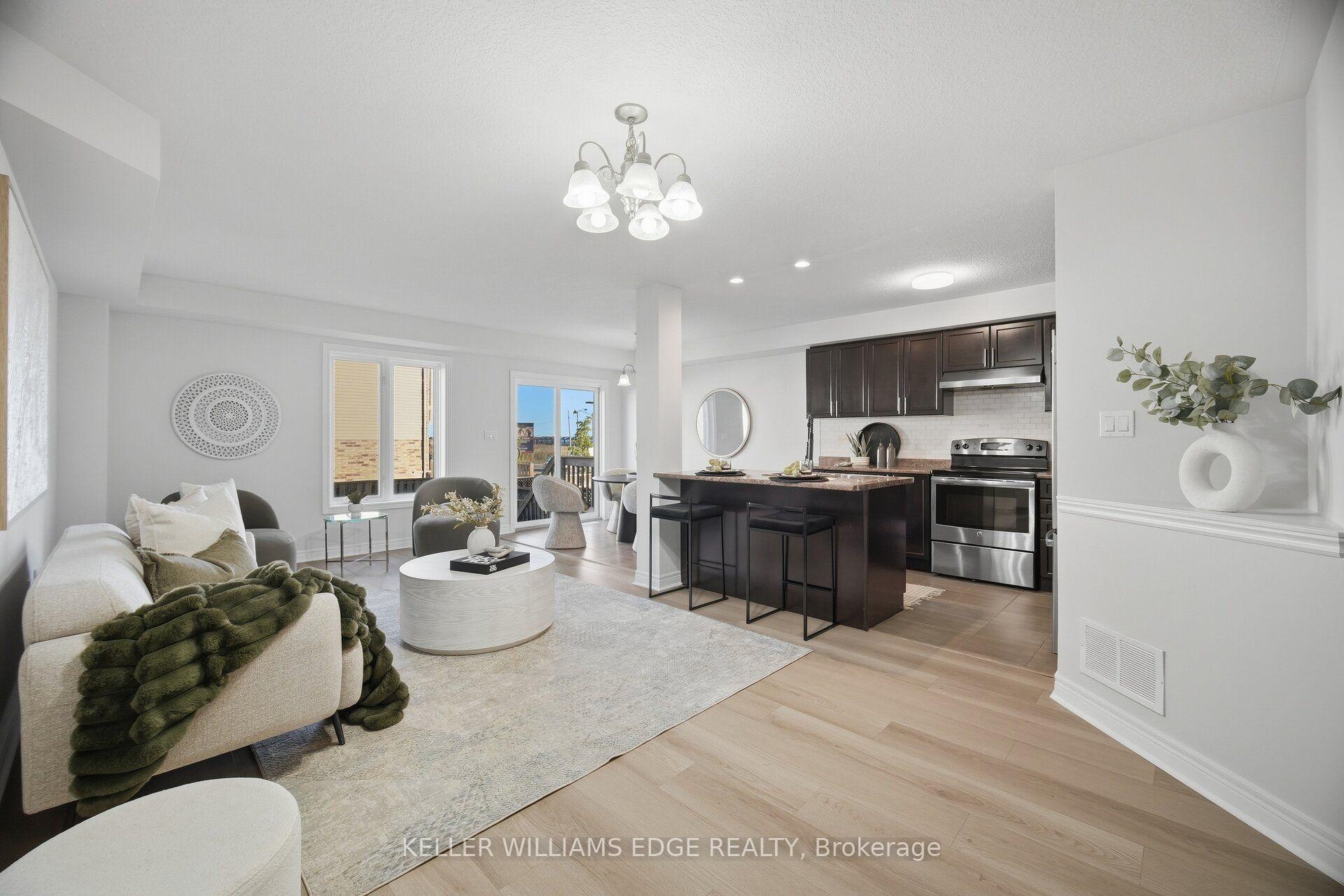 Photo 5 of 98 Bloom Crescent, Hamilton, Hannon — HOMEH
